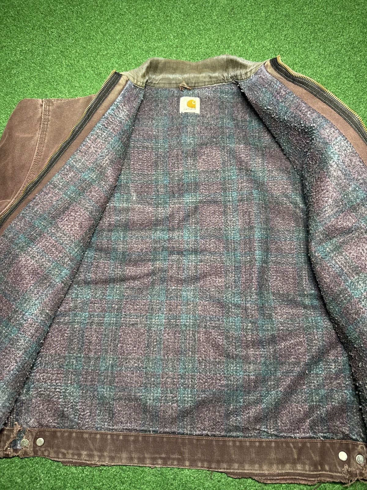 Carhartt Vintage Carhartt Jacket XL Purple Distressed J97BRG Detroit Size US XL / EU 56 / 4 - 5 Thumbnail