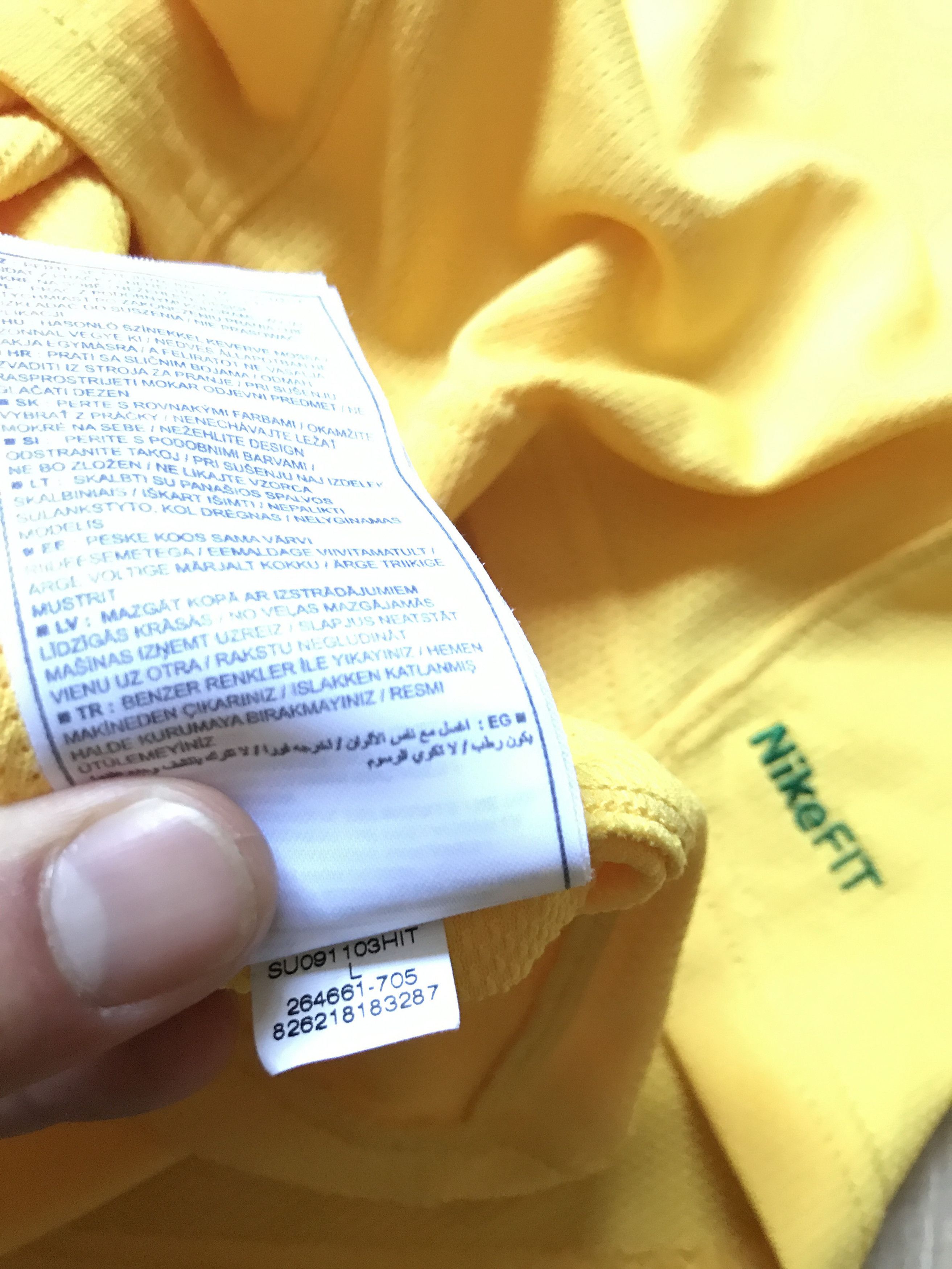 Nike × Vintage Vintage Nike Brazil Football Shirt Size US L / EU 52-54 / 3 - 7 Thumbnail