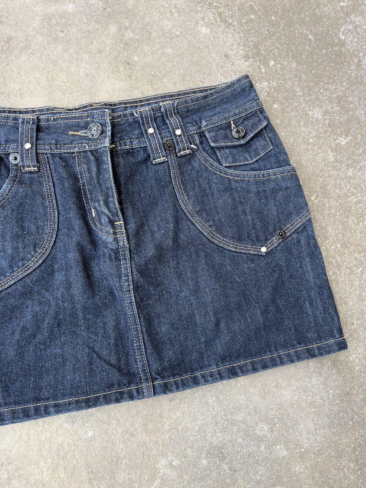 Vintage Vintage Denim y2k Mini Skirt Size 27" / US 4 / IT 40 - 5 Thumbnail