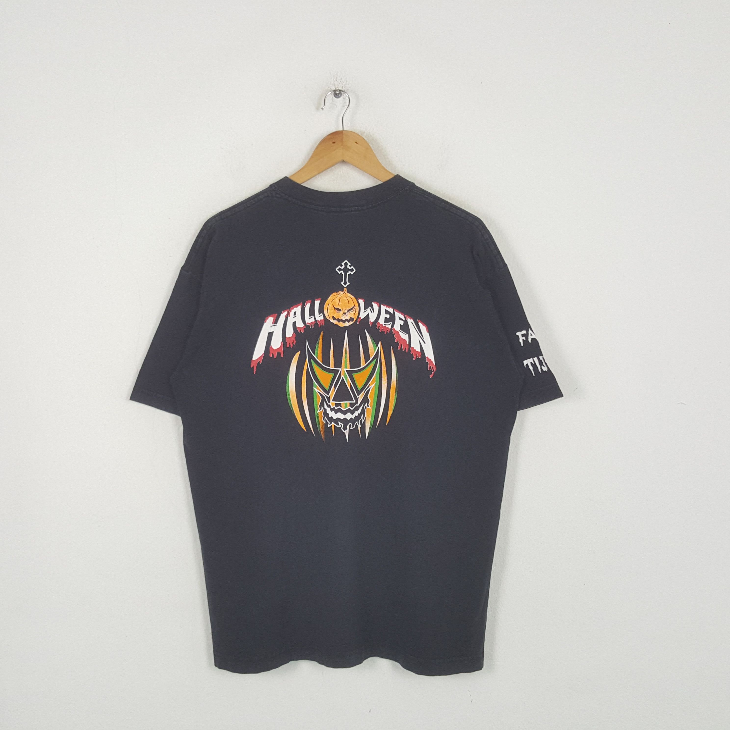 Vintage Vintage Halloween 666 Mexico Wrestling Group Tshirt RR5 Size US XL / EU 56 / 4 - 1 Thumbnail