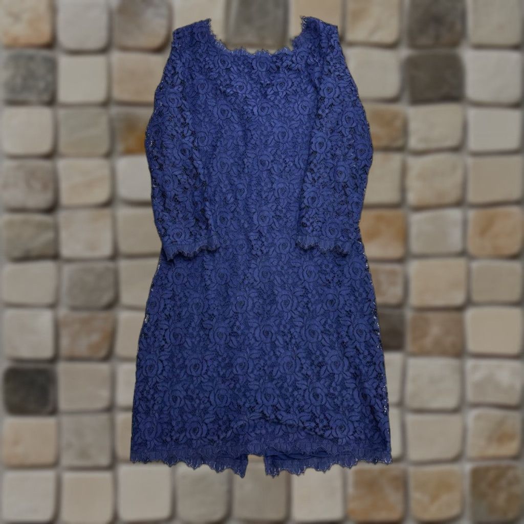 Diane von Furstenberg Diane von Furstenberg Dress Womens 4 Blue Floral Lace 3/4 Sleeve Pencil Dress Sheath Party Cocktail Size S / US 4 / IT 40 - 1 Thumbnail