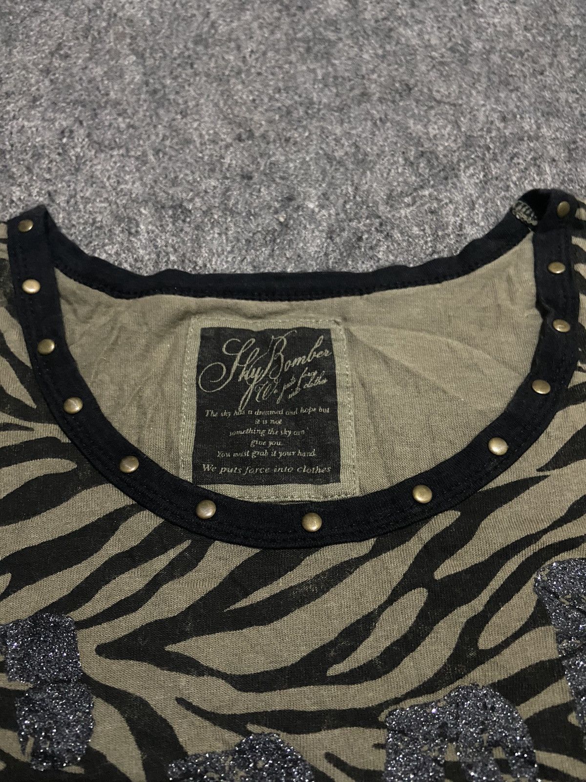 If Six Was Nine vintage punk hy bomber t-shirt with full print camo motif Size S / US 4 / IT 40 - 6 Thumbnail