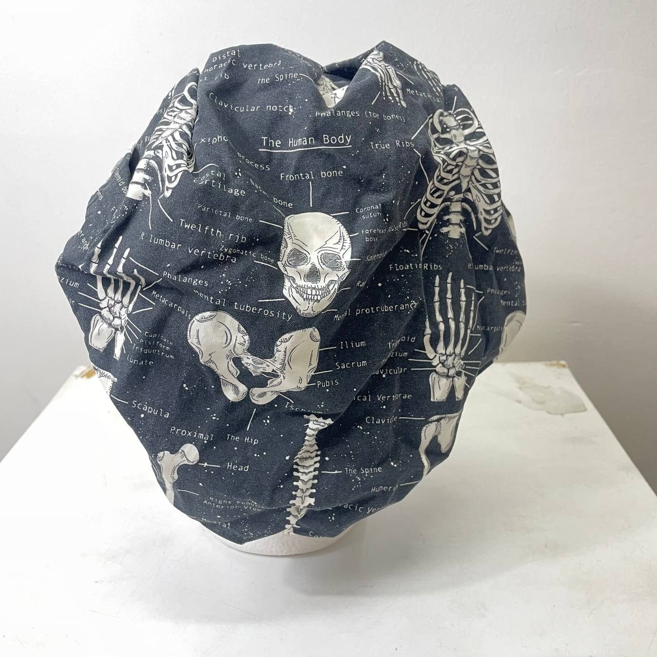 Vintage ⭐️SALE⭐️ SCRUB HAT SKELETON BONES Size ONE SIZE - 4 Thumbnail