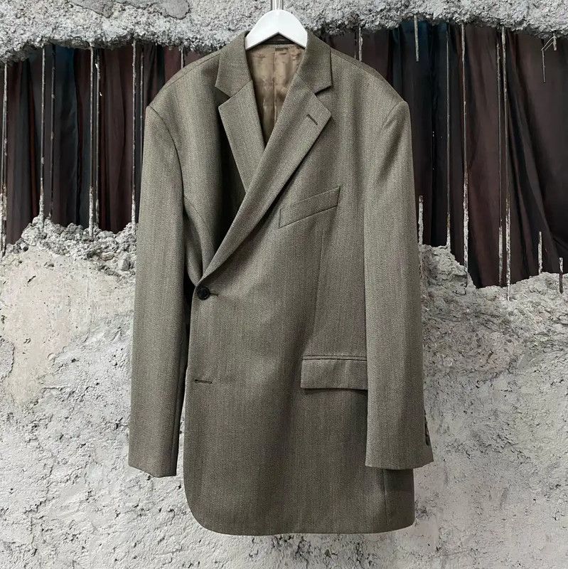 Martine Rose Martine Rose Coffee Long Sleeve Outerwear 0089 Size US S / EU 44-46 / 1 - 1 Thumbnail
