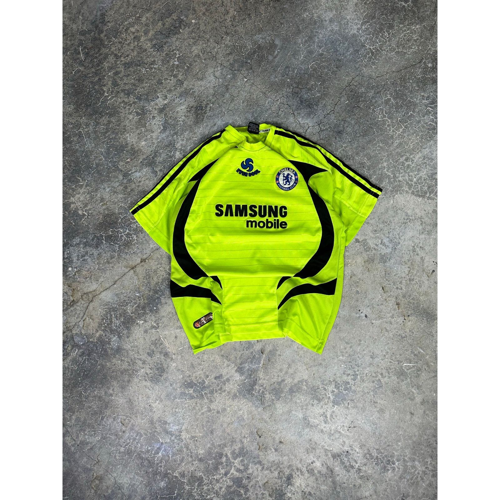 Other Chelsea Jersey Size US M / EU 48-50 / 2 - 1 Thumbnail
