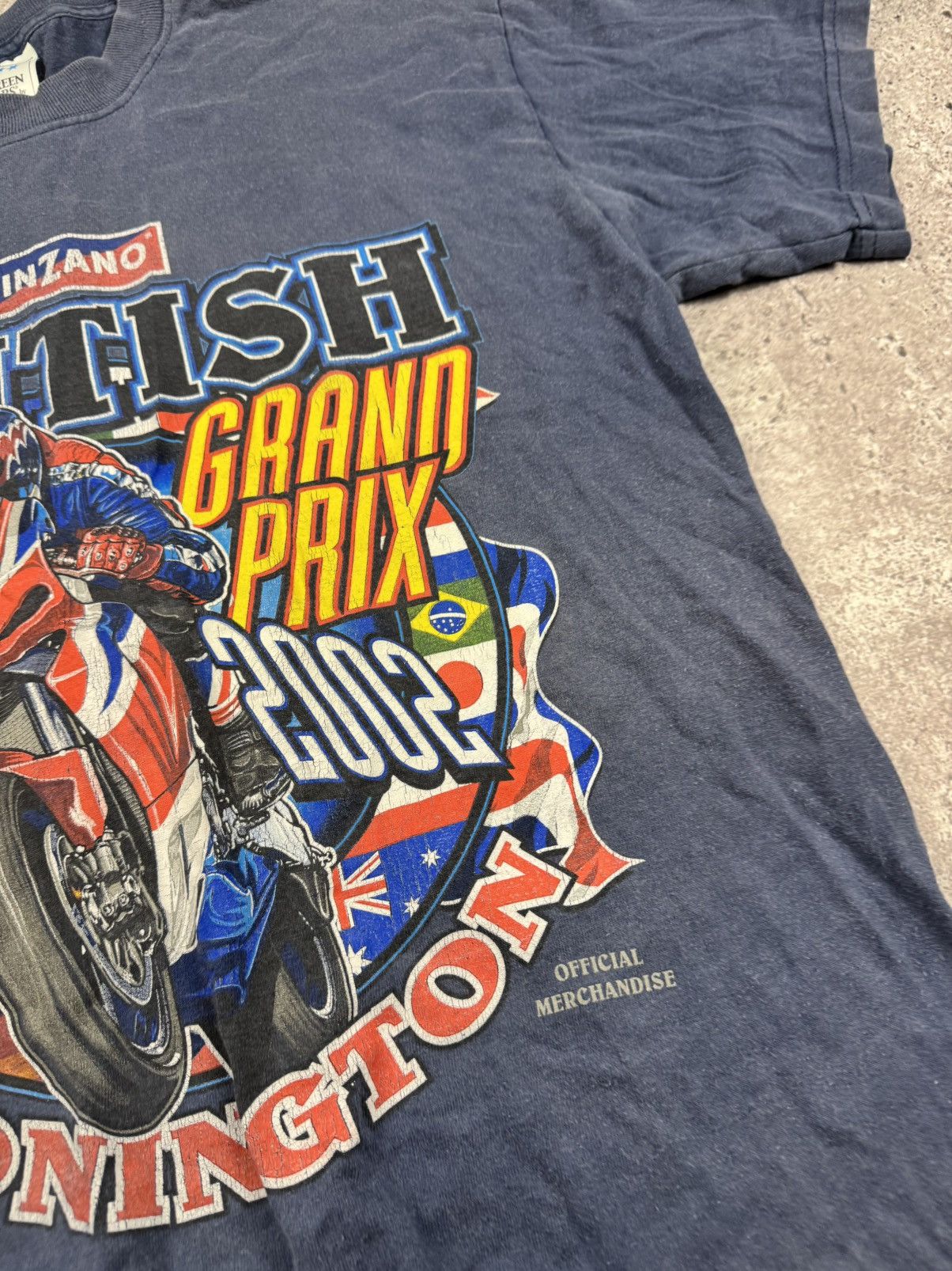 Vintage Vintage British Grand Prix 00’s Racing Faded F1 Schumacher Size US L / EU 52-54 / 3 - 3 Thumbnail
