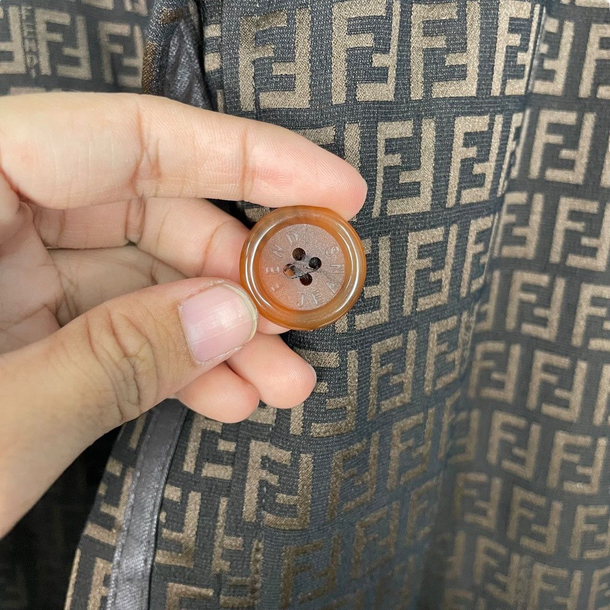 Fendi Vintage Fendi Zucca Monogram Trenchcoat Size M / US 6-8 / IT 42-44 - 15 Thumbnail