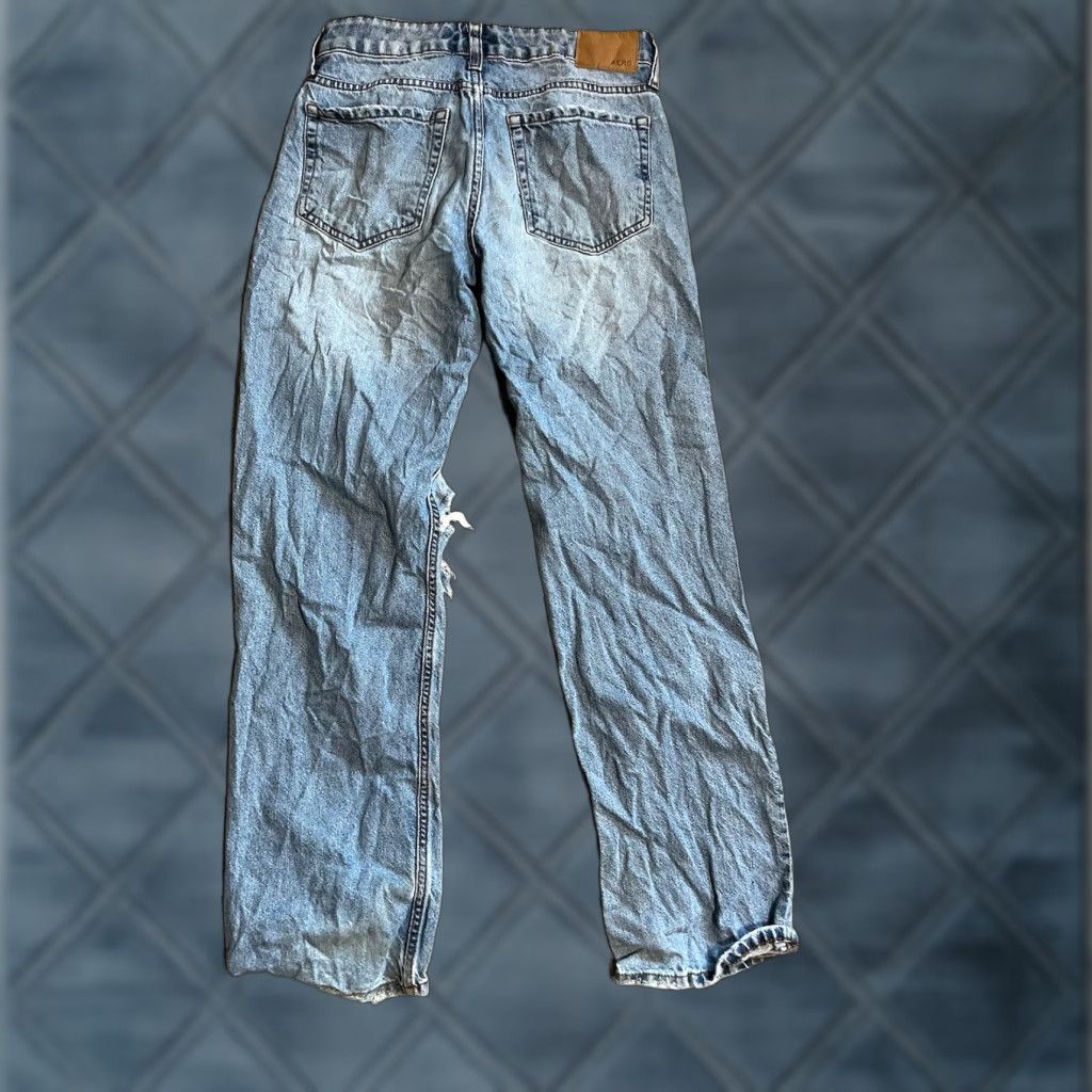 Vintage Aéropostale Light Blue Destroyed Low Rise Baggy Crop Jeans 00R Womens Jeans Cropped Distressed Light Blue 00 R Size 24" / US 00 / IT 34 - 1 Thumbnail