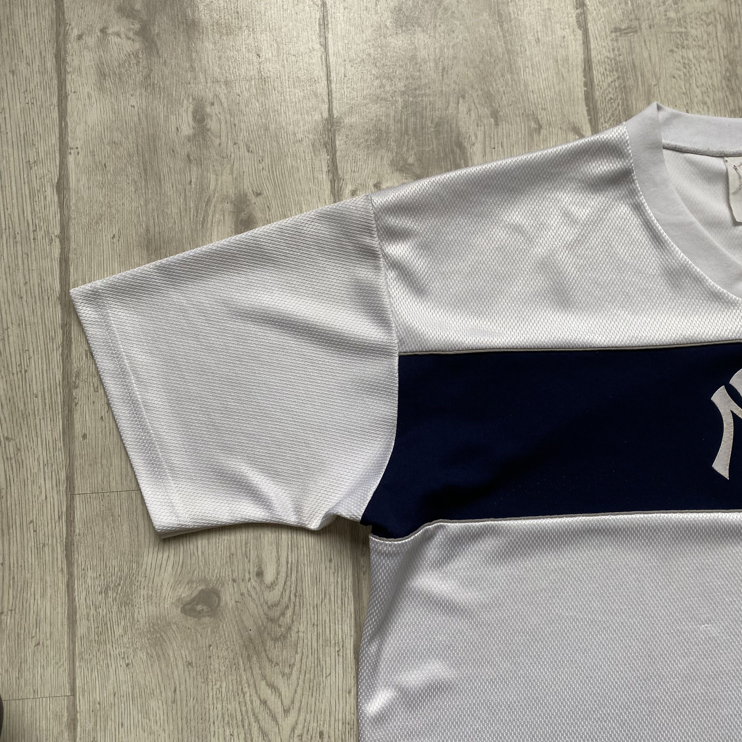 New York Yankees Vintage 90s Majestic New York Yankees jersey tee Made in USA Size US M / EU 48-50 / 2 - 7 Thumbnail