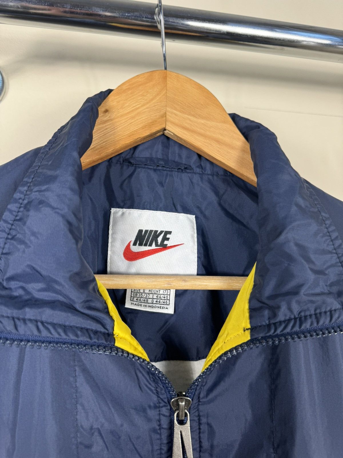 Nike × Vintage Nike Vintage 90s Track Jacket Oversized Size US S / EU 44-46 / 1 - 4 Thumbnail