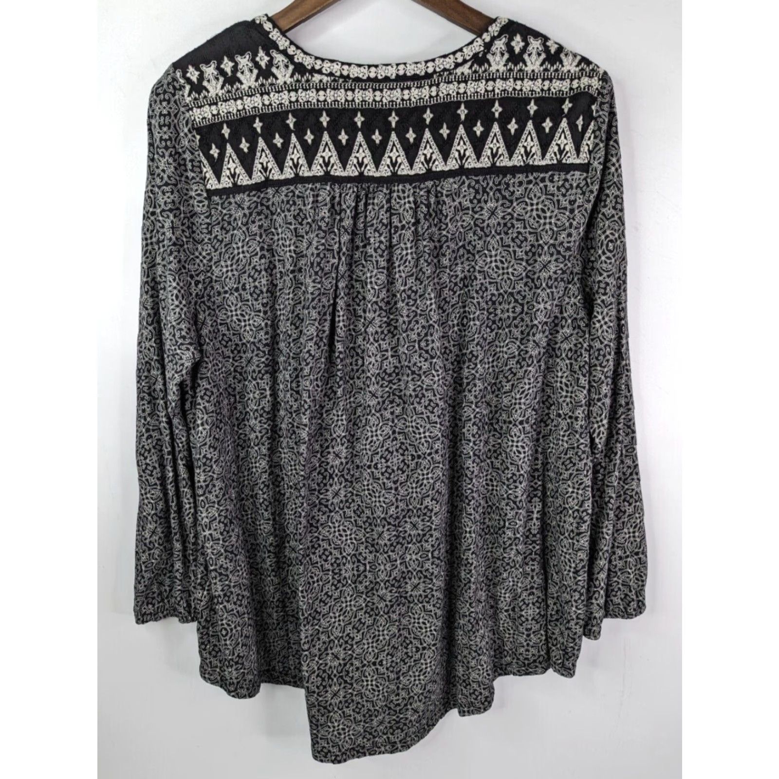Lucky Brand Lucky Brand Boho Blouse Shirt 2X Multicolor Black White Embroidered Long Sleeve V-Neck Geometric Boho 90s Womens Size XXL / US 16-18 / IT 52-54 - 4 Thumbnail