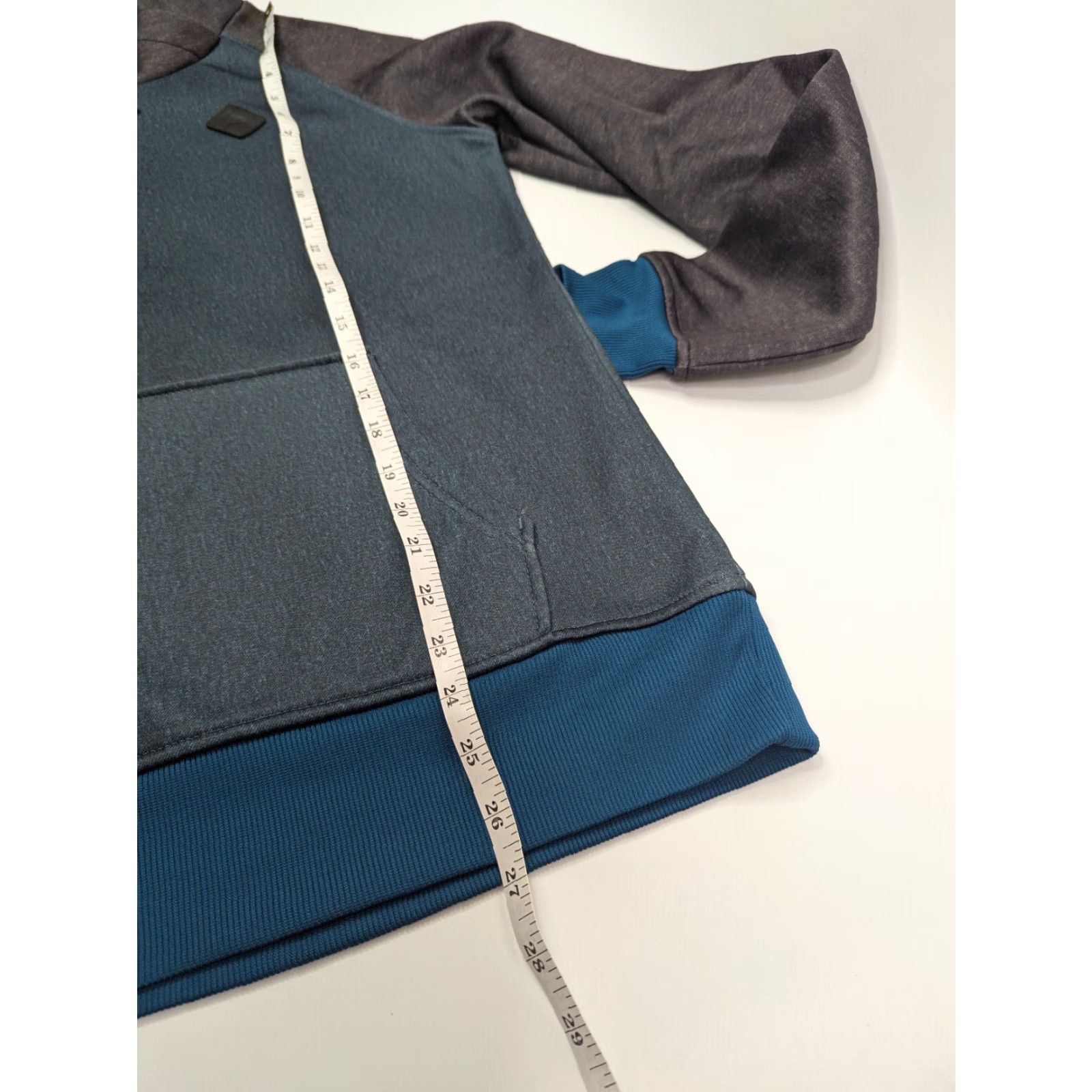 Burton Burton Hoodie Pullover Womens Large Blue Gray Fleece 100% Polyester Logo Hooded Hand Warmer Activewear Pullover Casual Street Style Size L / US 10 / IT 46 - 4 Thumbnail