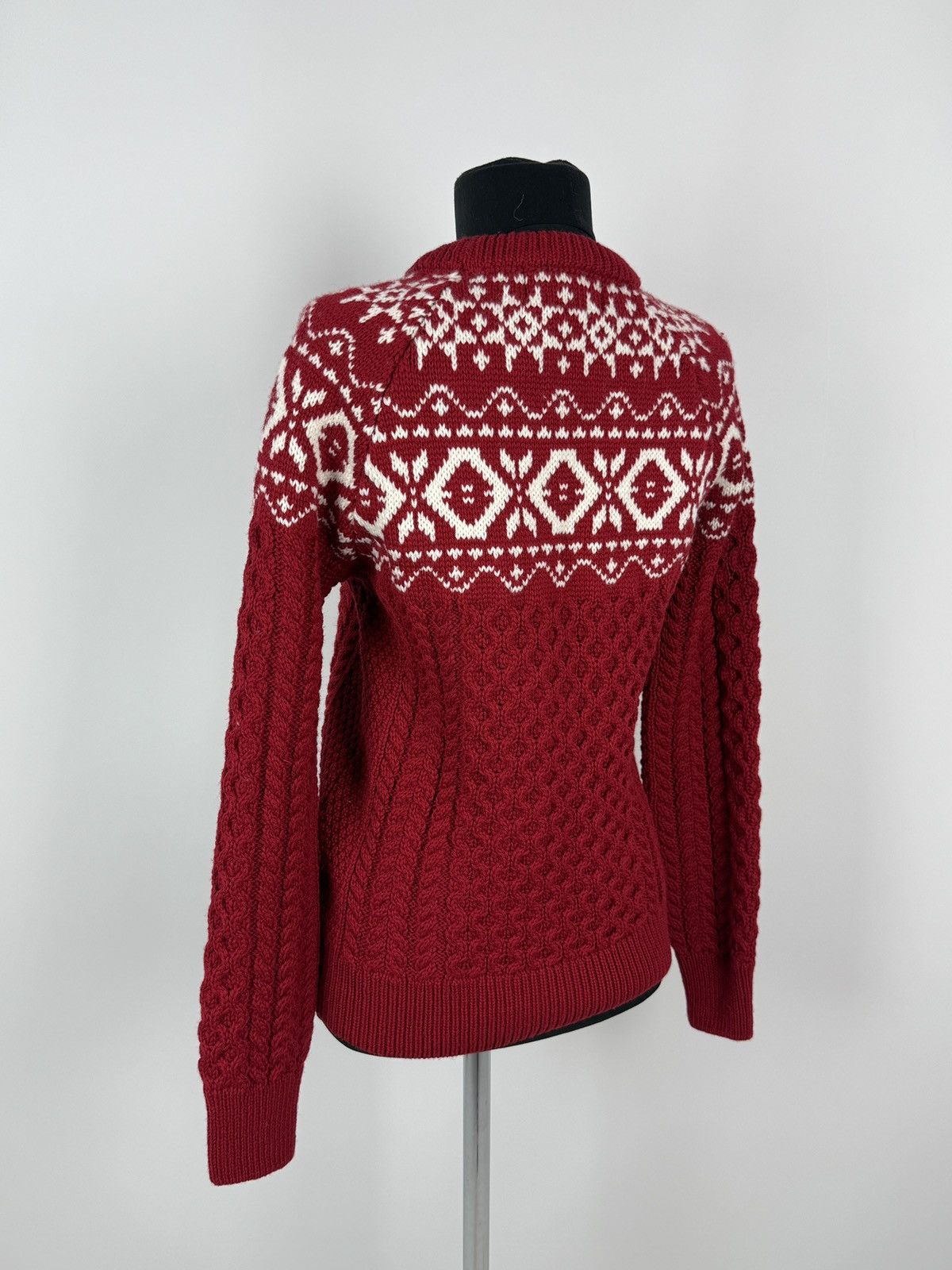 Aran Isles Knitwear Original Aran Co. Christmas Red Cable Knit Wool Sweater S Size S / US 4 / IT 40 - 2 Thumbnail