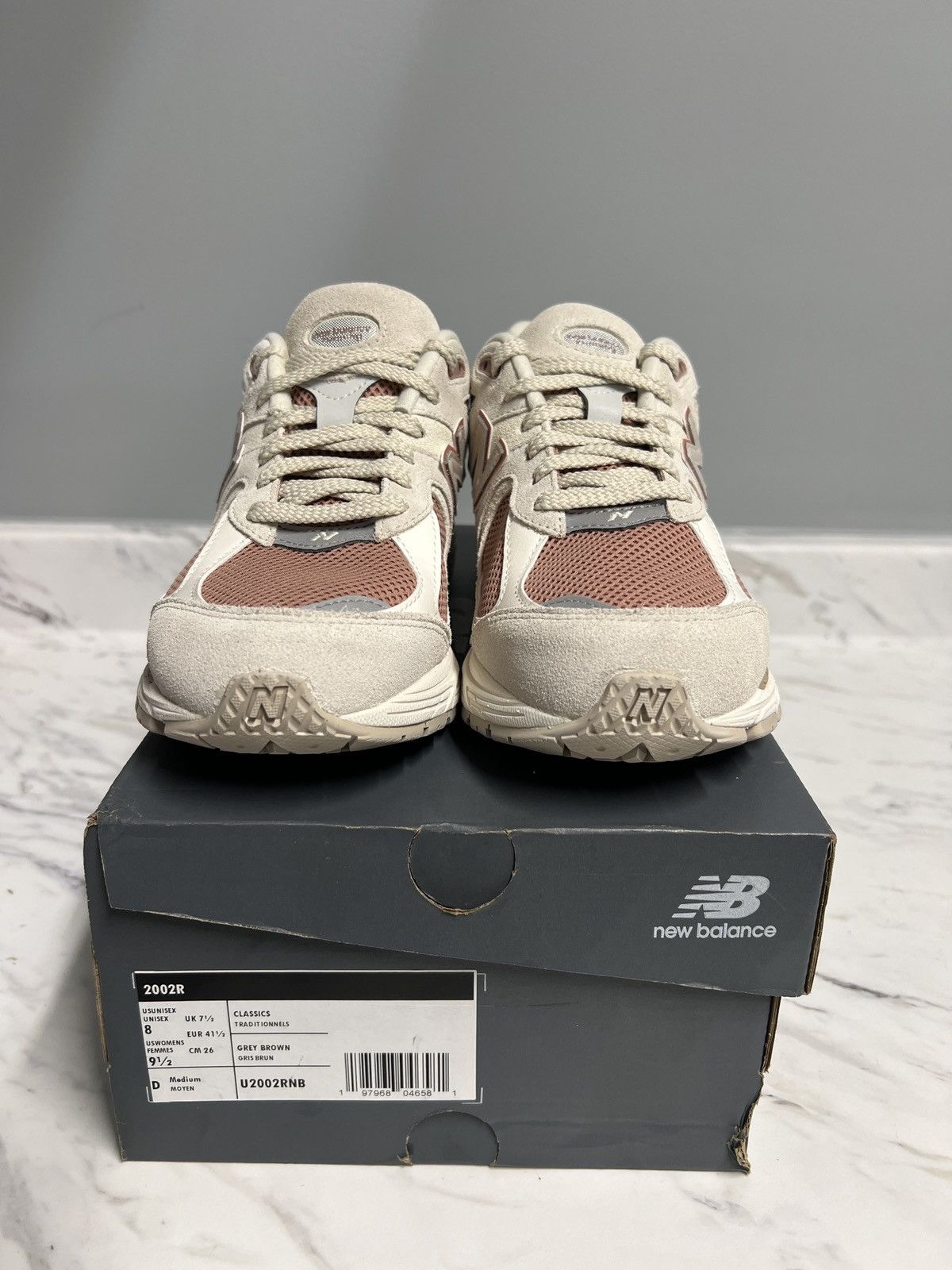 New Balance New balance 2002R Size US 8 / EU 41 - 5 Thumbnail