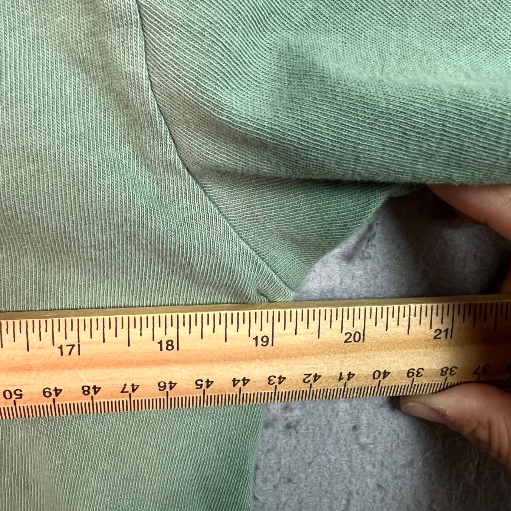 Vintage Offline By Aerie Womens Small Green Cropped T-Shirt Short Sleeve Round Neck Shirt Womens Size S / US 4 / IT 40 - 5 Thumbnail