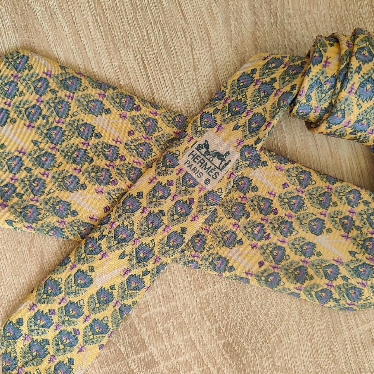 Hermes Hermes Paris Silk Tie 7184 UA Flowers Birds Yellow Size ONE SIZE - 3 Thumbnail