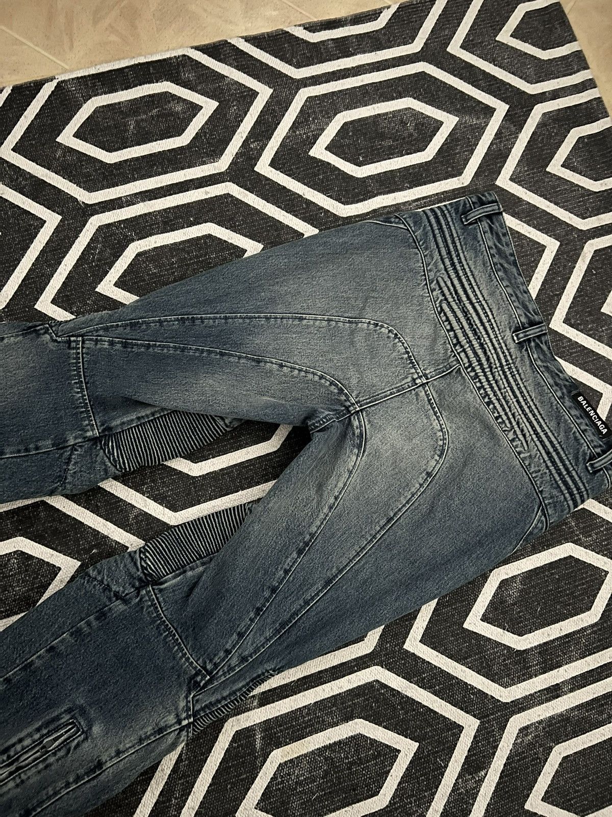 Balenciaga BALENCIAGA AW22 1OF1 SAMPLE BIKER MOTO DENIM JEANS Size US 30 / EU 46 - 7 Thumbnail
