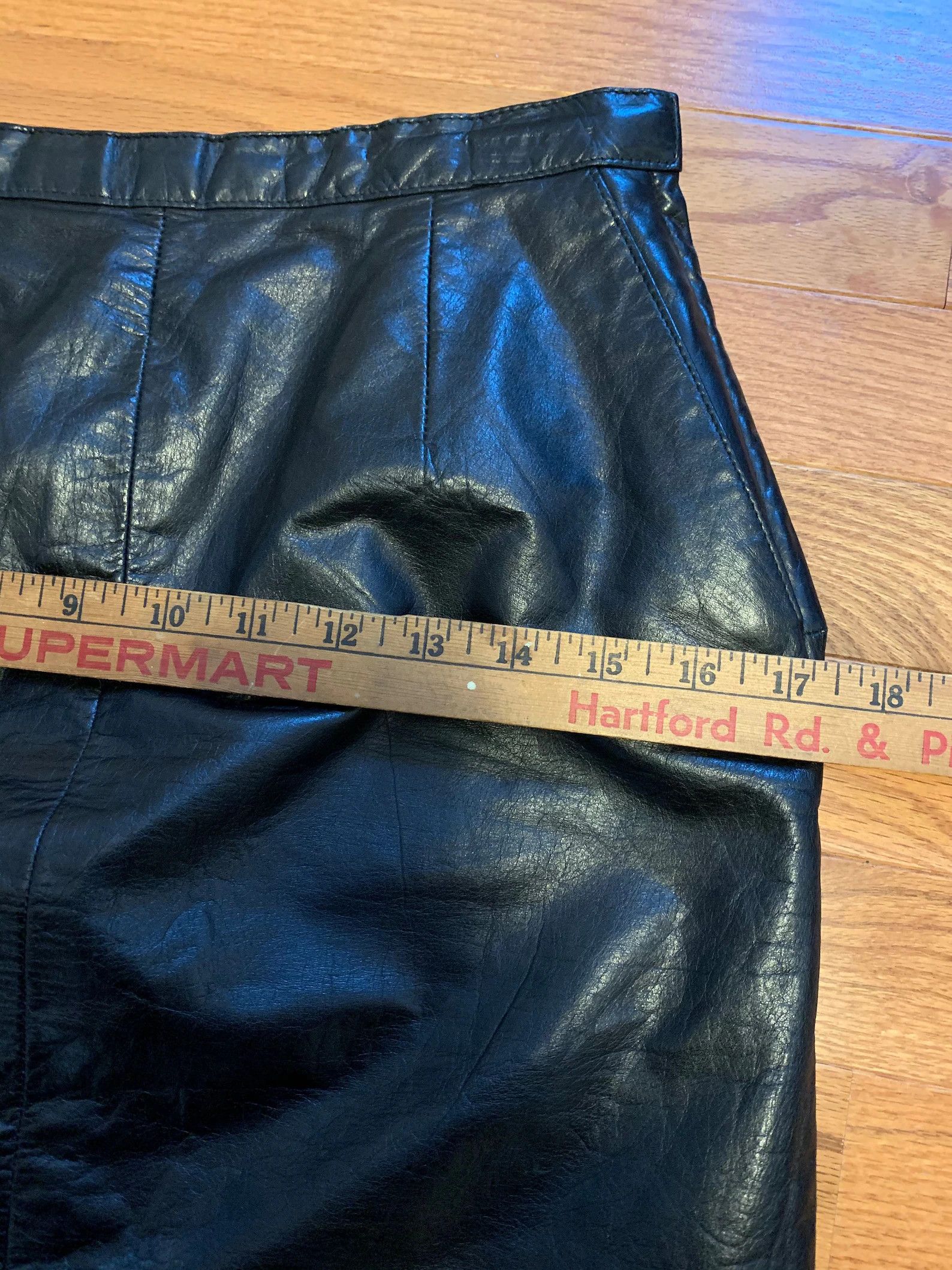 Vintage Vintage Black Leather Skirt Size 27" / US 4 / IT 40 - 10 Thumbnail