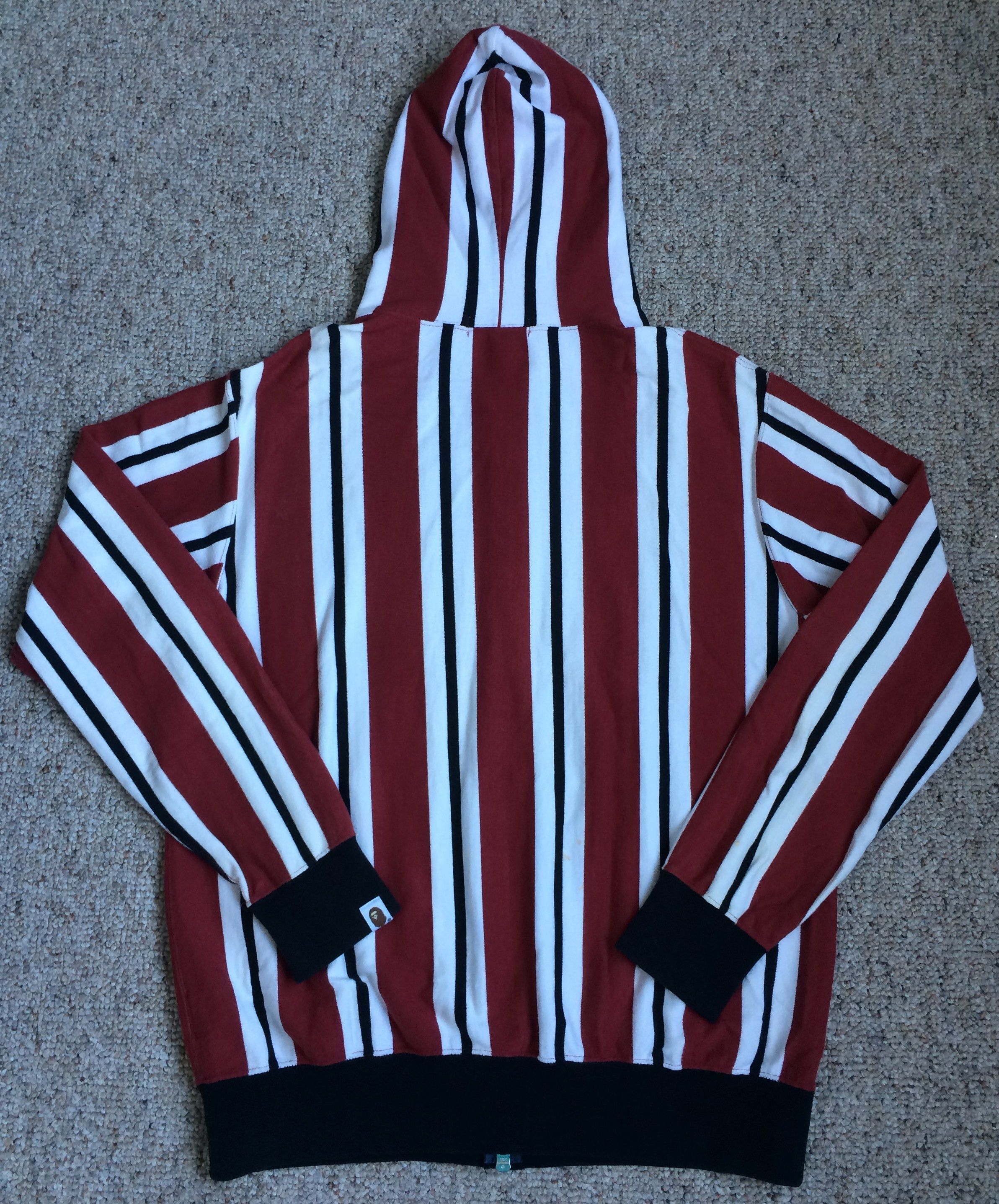 Bape OG Bape Embroidered Crest Logo Zip Hoodie size XL Size US XL / EU 56 / 4 - 8 Thumbnail