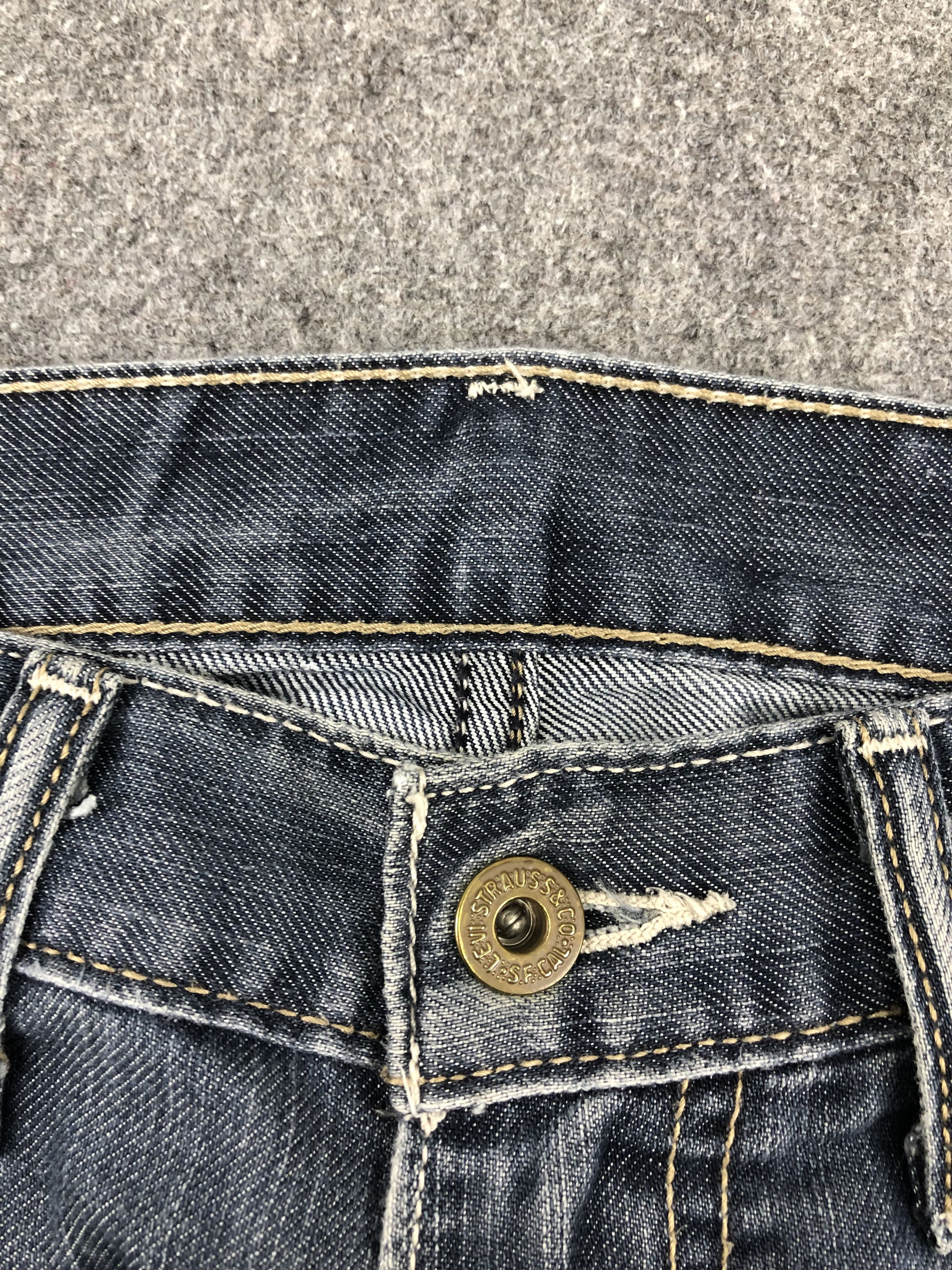 Levi's Vintage Levis 514 Faded Blue Jeans DPP0235 Size US 33 - 8 Thumbnail