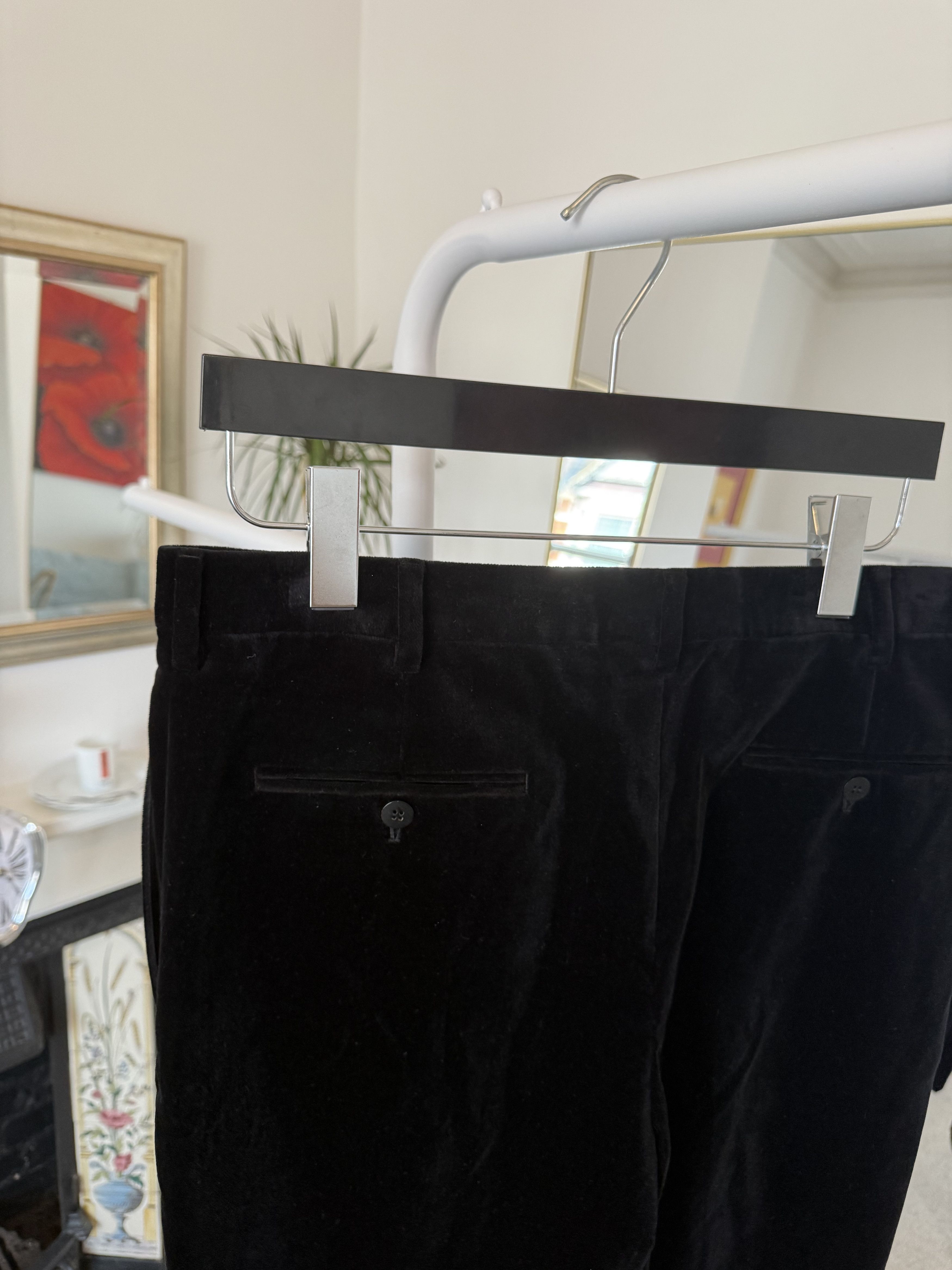 Saint Laurent Paris FW22 Saint Laurent Carrot-Fit Pants in Silk Velvet Size US 30 / EU 46 - 6 Thumbnail