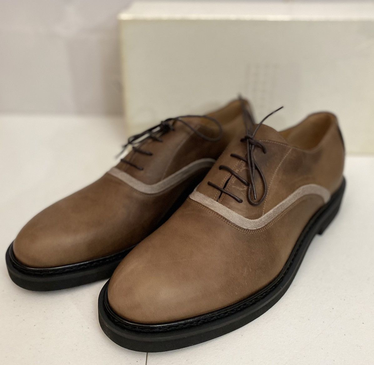 Maison Margiela Maison Margiela 22 🇮🇹 Brown Leather Suede Trim Oxfords 13 New Size US 13 / EU 46 - 1 Thumbnail