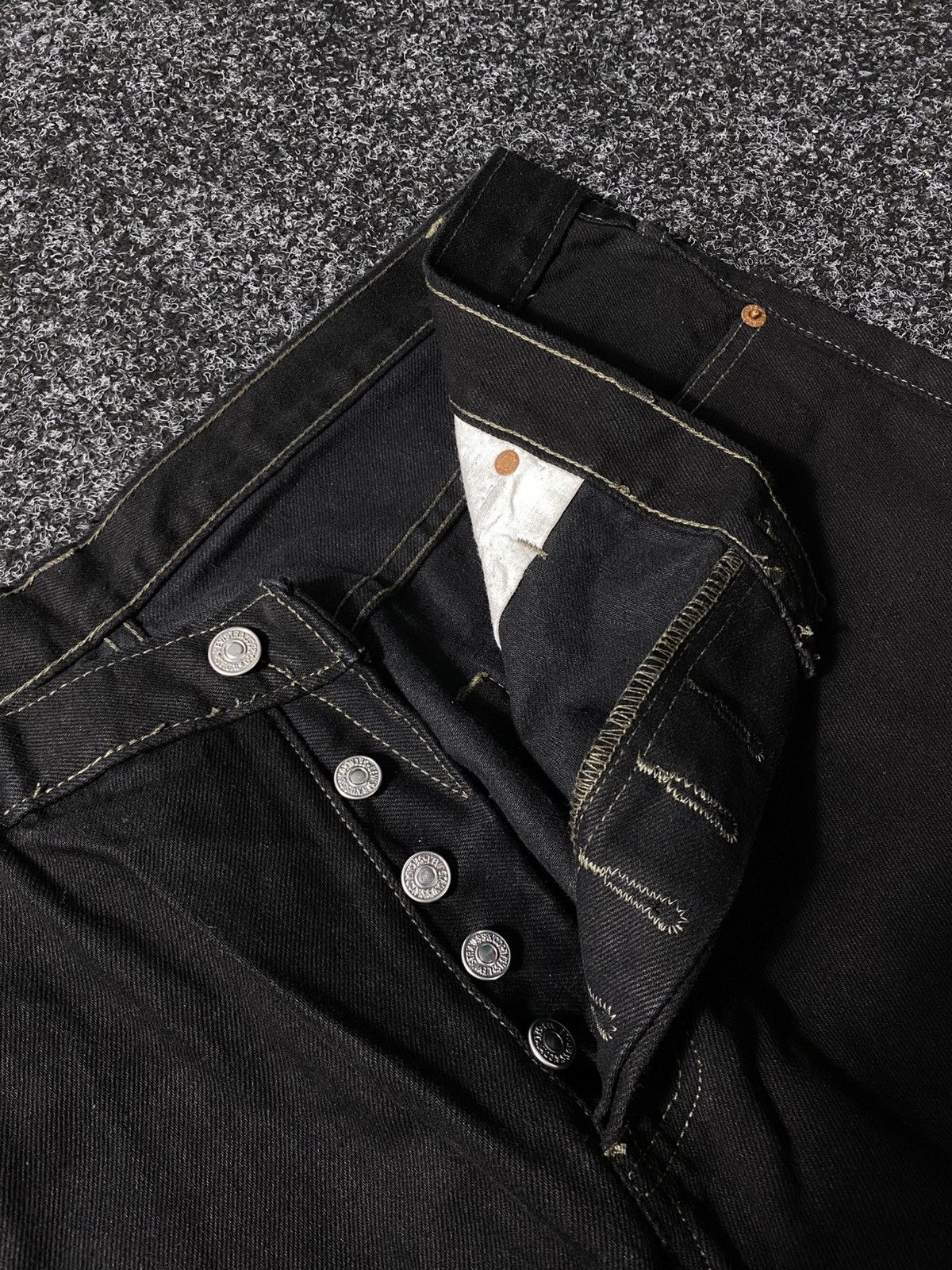 Levi's × Levi's Vintage Clothing Rare Vintage 80s NWT 42x32 V stitch USA Levi’s Pants Size US 42 / EU 58 - 7 Thumbnail