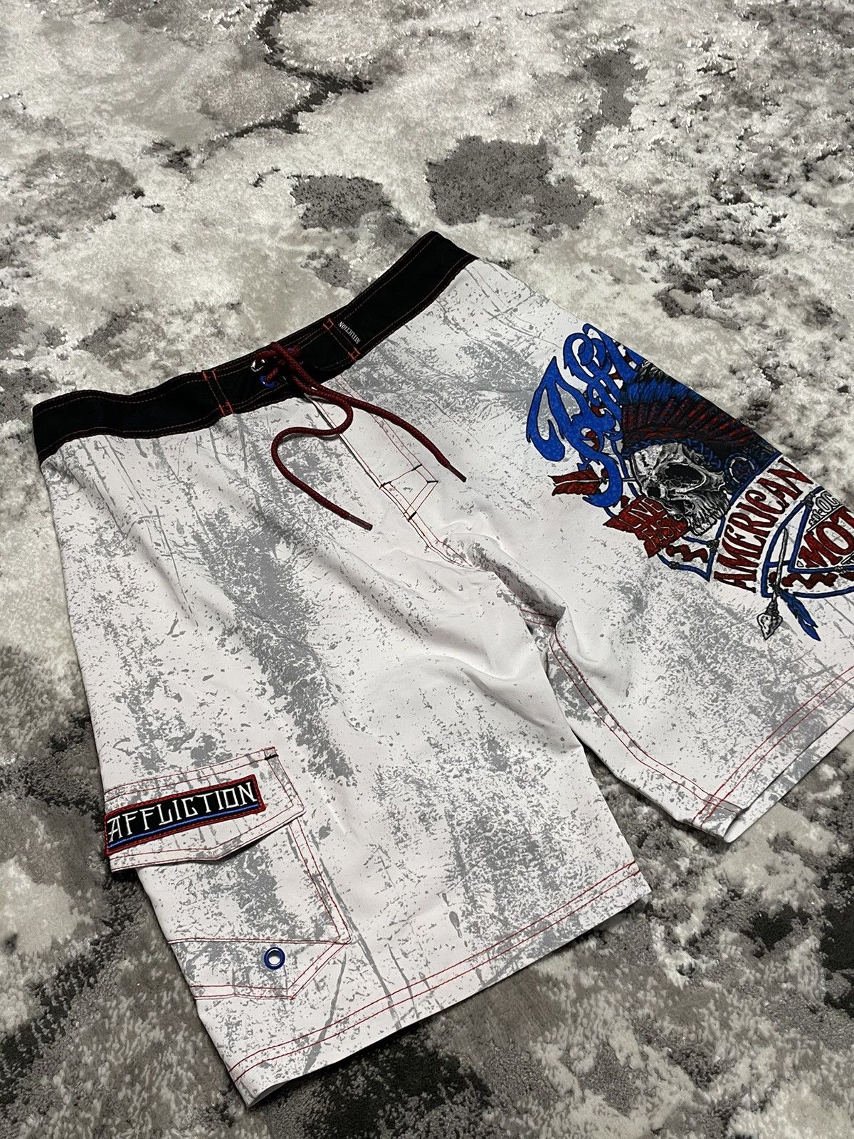 Affliction × Japanese Brand Rare Affliction Skull Y2K Shorts Boardshorts Size US 32 / EU 48 - 3 Thumbnail
