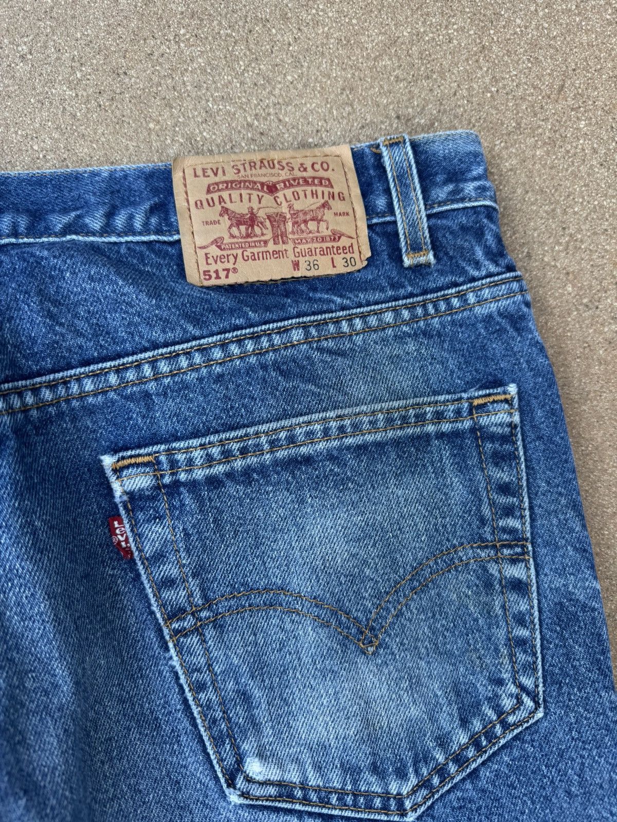 Levi's Vtg 90’s Levi’s 517 Red Tab Bootcut Flare Denim Jeans 35x28 Size US 35 - 8 Thumbnail