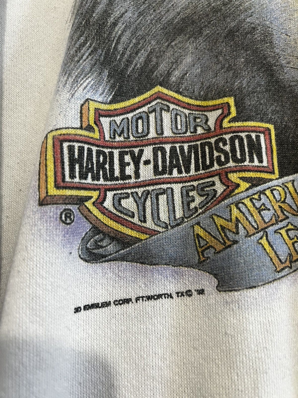 Harley Davidson Rare Vintage 1993 Harley Davidson 3D Emblem Wolf Rider Tee Size US L / EU 52-54 / 3 - 3 Thumbnail