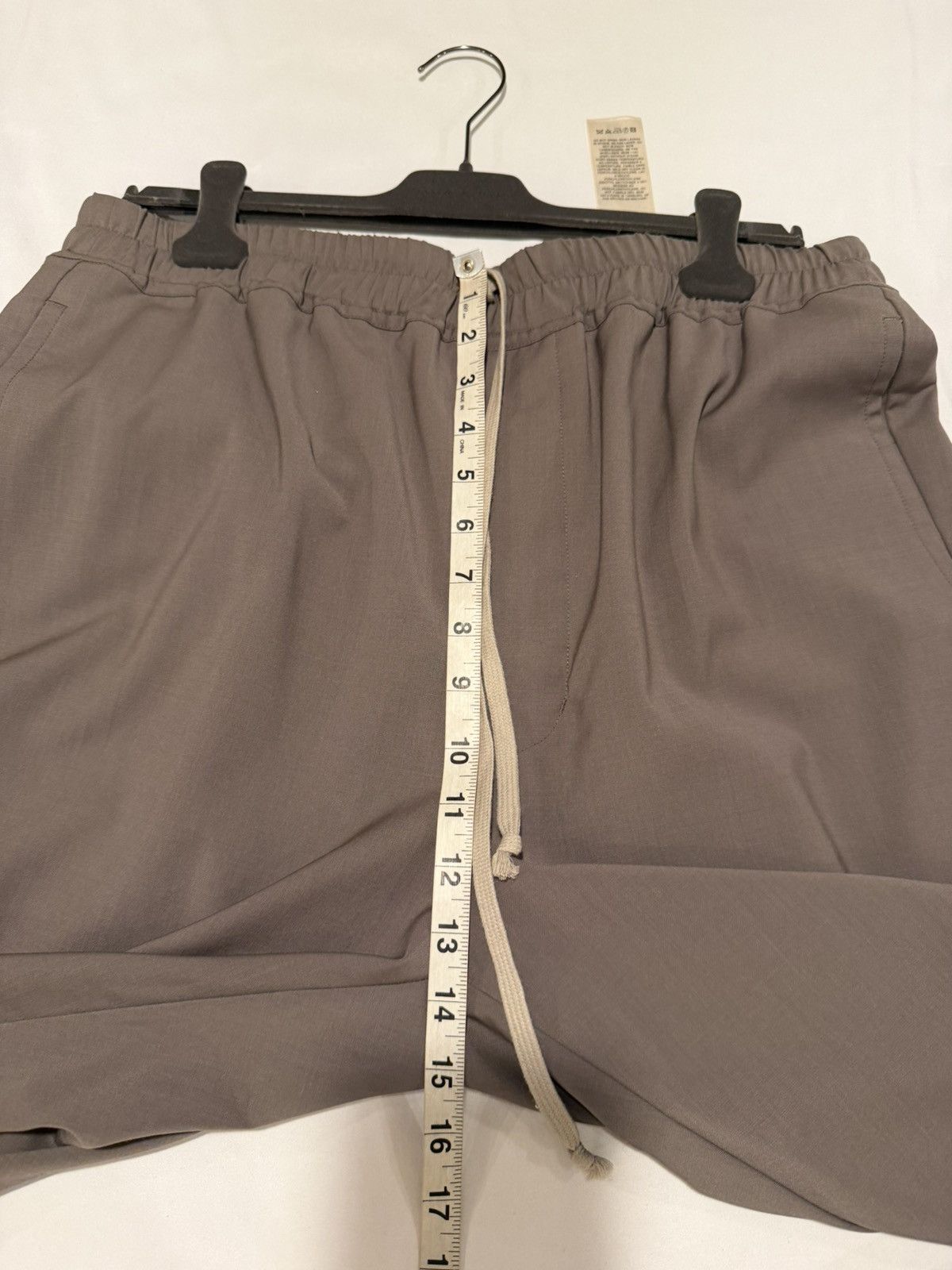 Rick Owens Rick Owens mens 2024 wool pants 52/36. $1290 Size US 36 / EU 52 - 8 Thumbnail