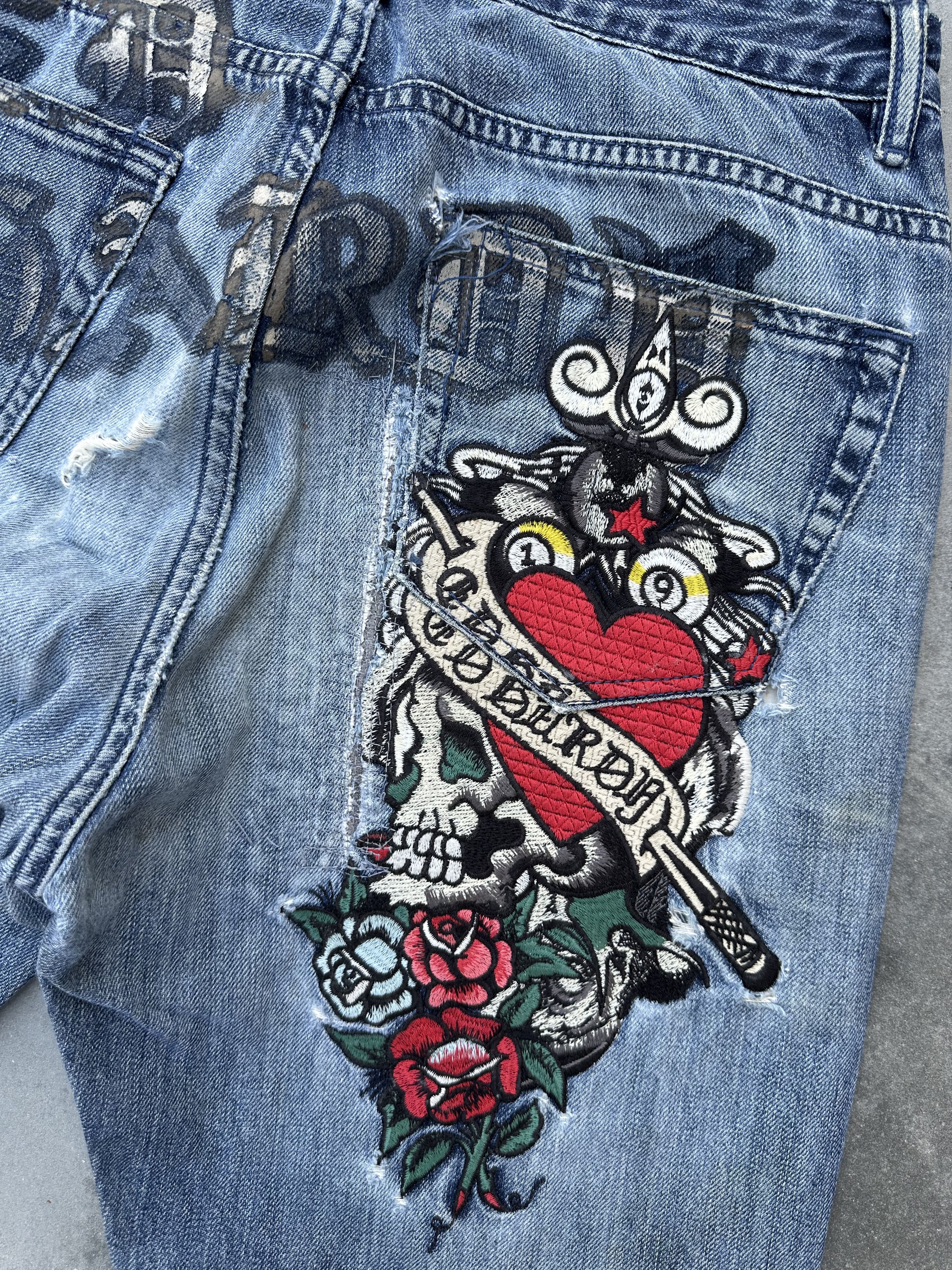 Ed Hardy Vintage Ed hardy skull embroidery jeans Size US 30 / EU 46 - 5 Thumbnail