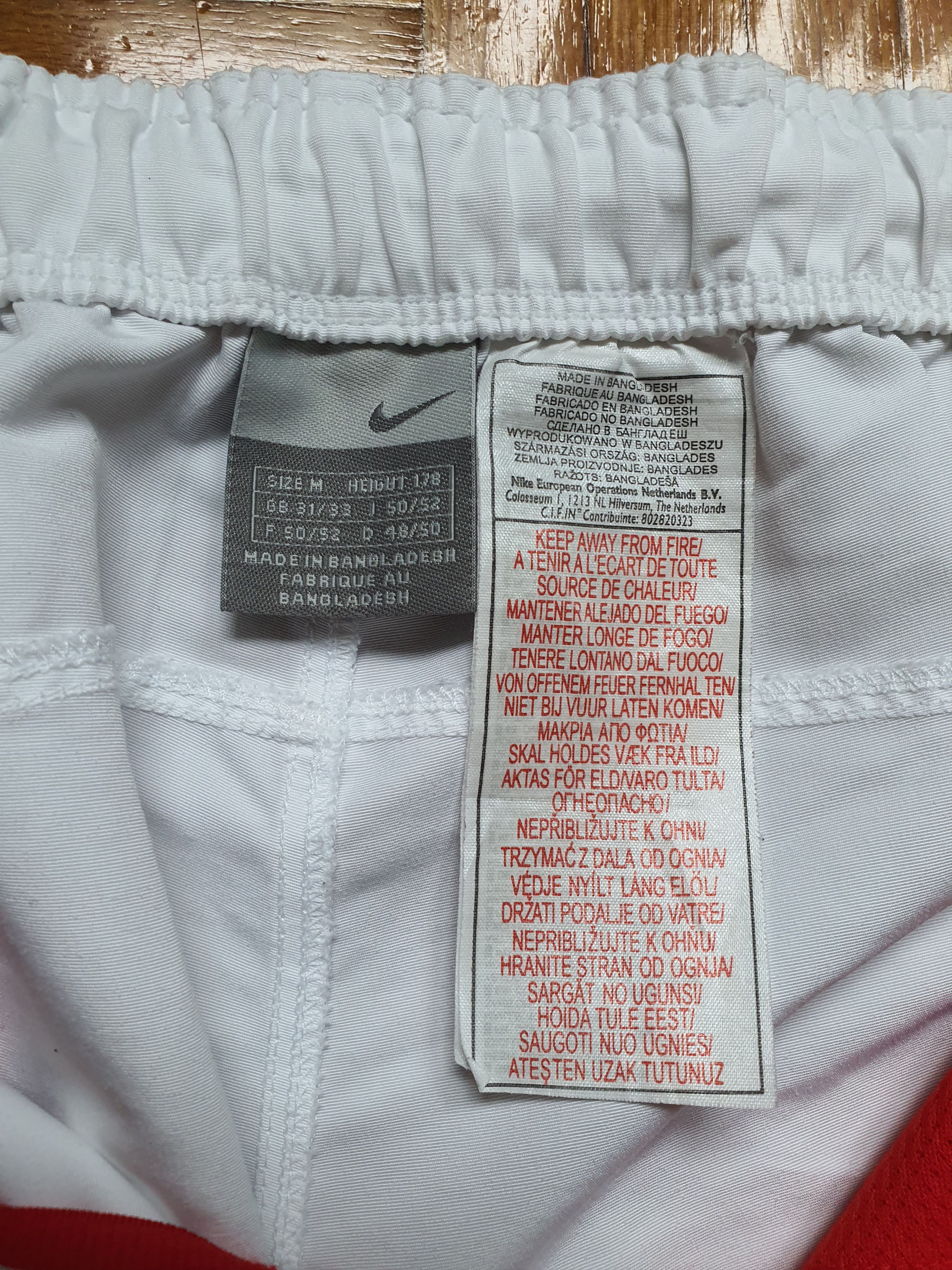 Nike 3/4 Capri Pants Shorts - Vintage (00s, Y2K) - Technical Size US 32 / EU 48 - 4 Thumbnail
