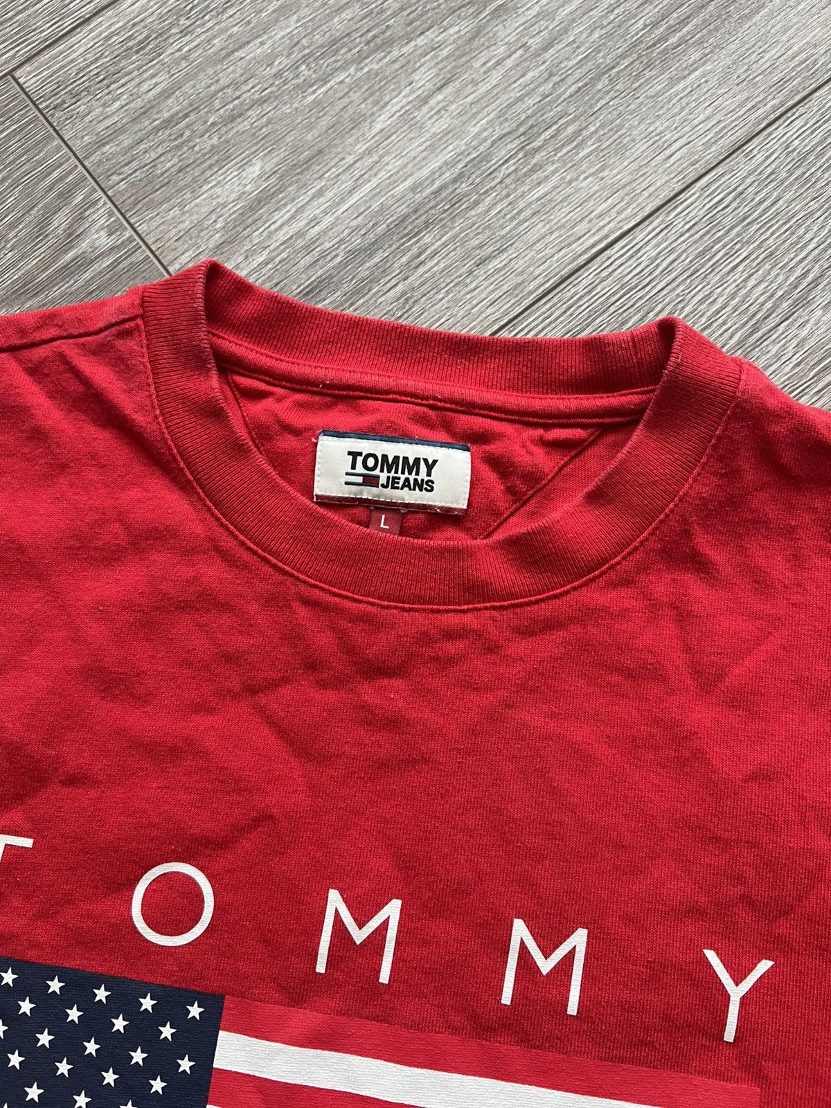 Tommy Jeans Tommy Jeans T-Shirt Size US L / EU 52-54 / 3 - 4 Thumbnail