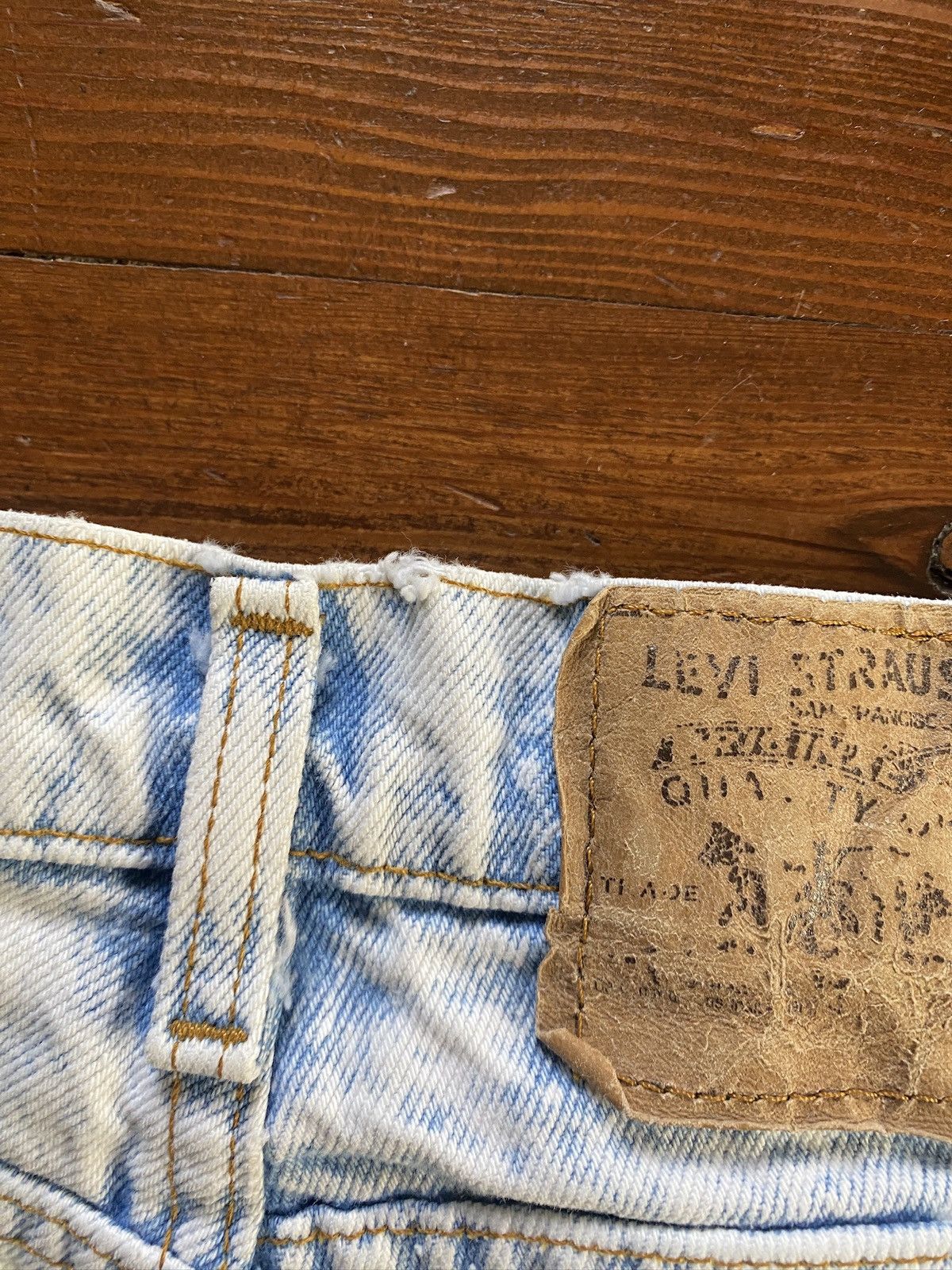 Levi's Vintage 80’s Levi’s Orange Tab Acid Wash Denim Jean Shorts Size US 31 - 7 Thumbnail