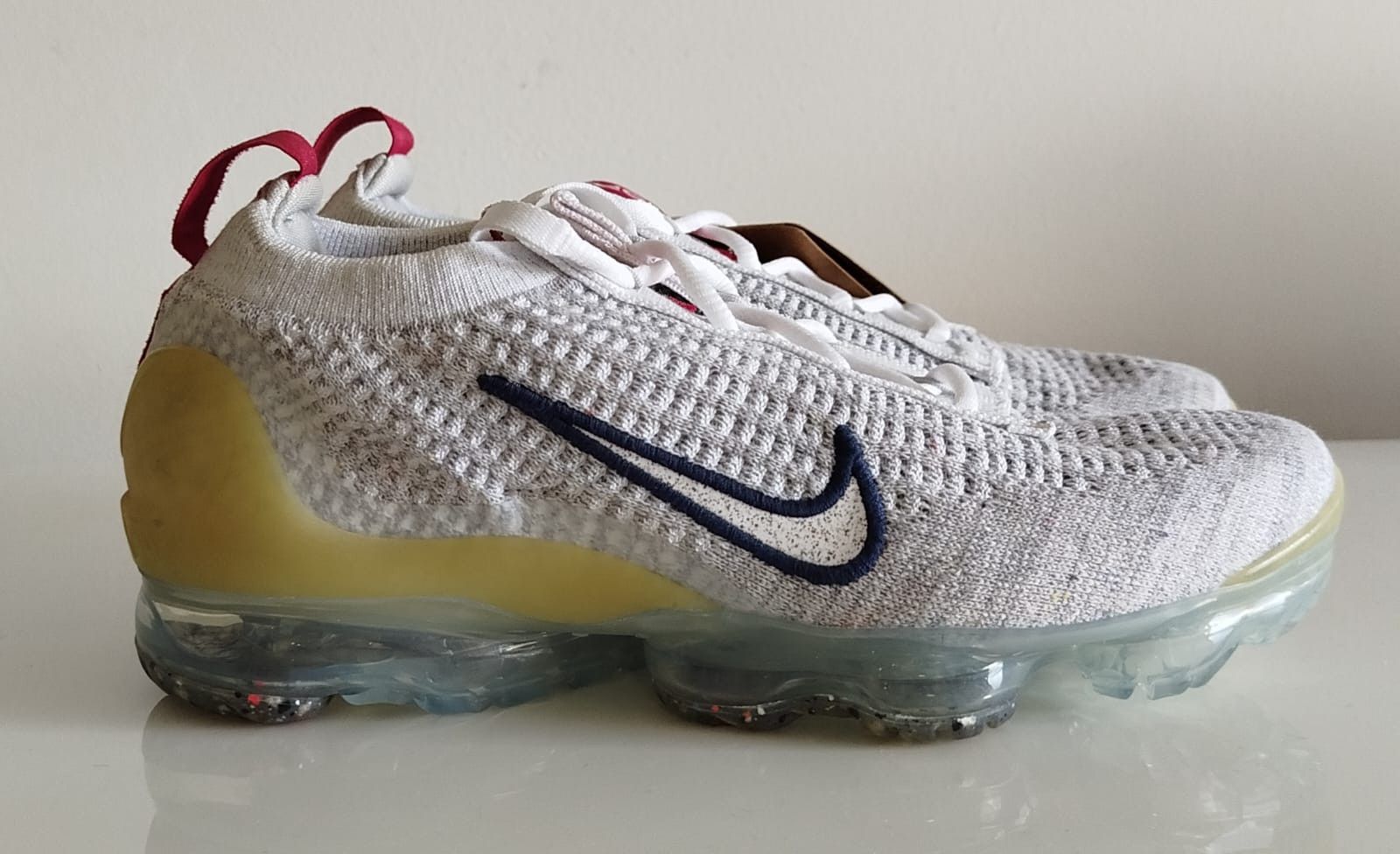 Nike Nike Air Vapormax 2021 Flyknit DH4090-002 Size US 6 / IT 36 - 1 Thumbnail