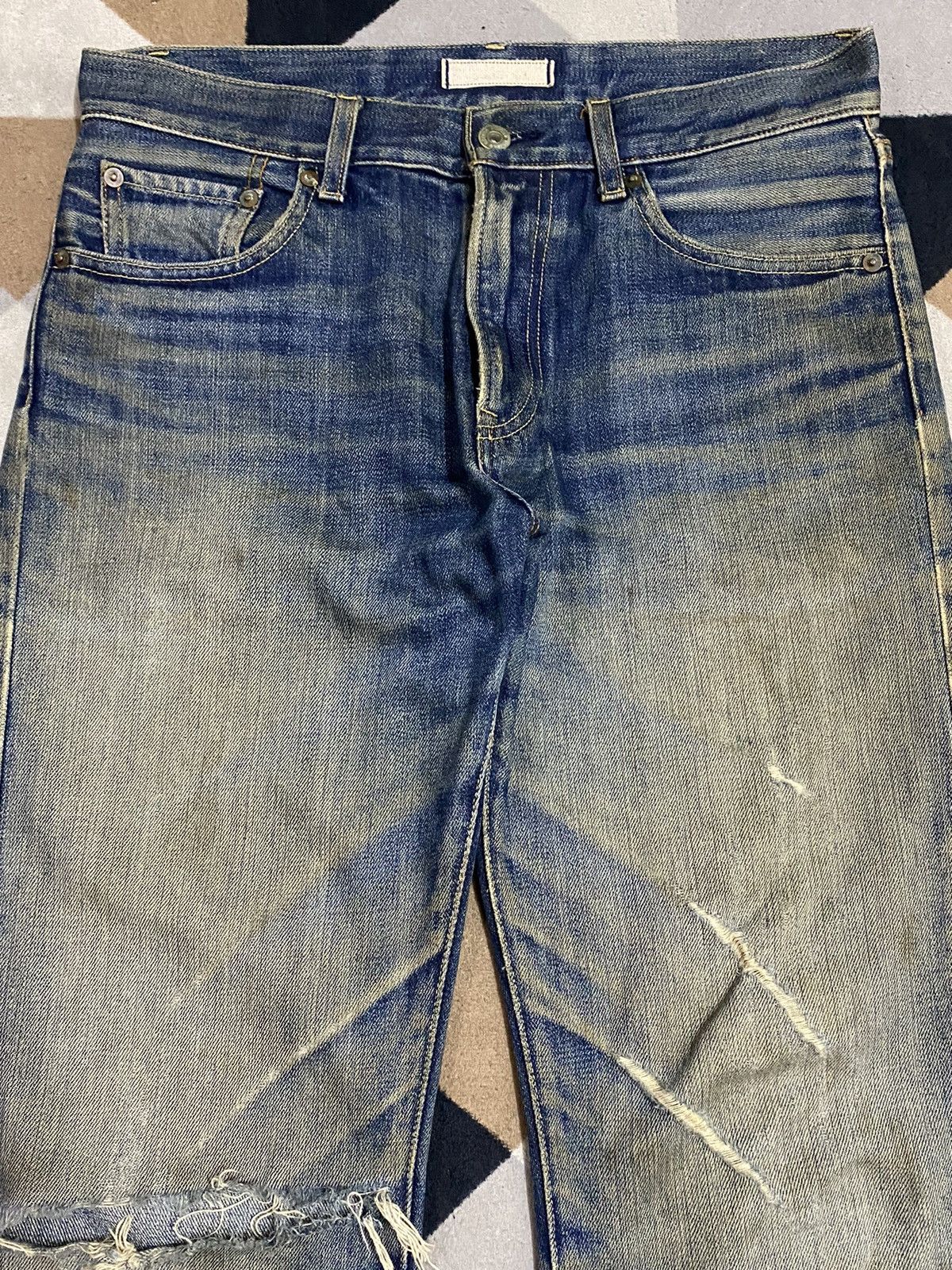 Japanese Brand Vintage Uniqlo Mud Wash Distressed Loose Jeans Size US 32 / EU 48 - 3 Thumbnail