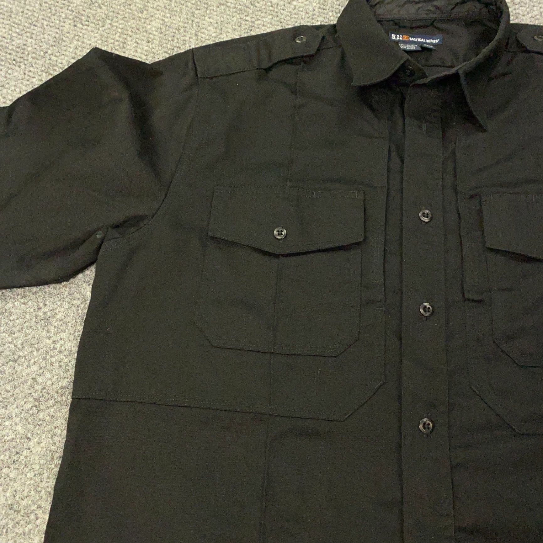 Vintage 5.11 Tactical Shirt Mens Large Black Double Pocket CCW Zip Pocket Shirt Mens L Black 5.11 Tactical Shirt Mens Large Black Double Pocket CCW Zip Size US L / EU 52-54 / 3 - 6 Thumbnail