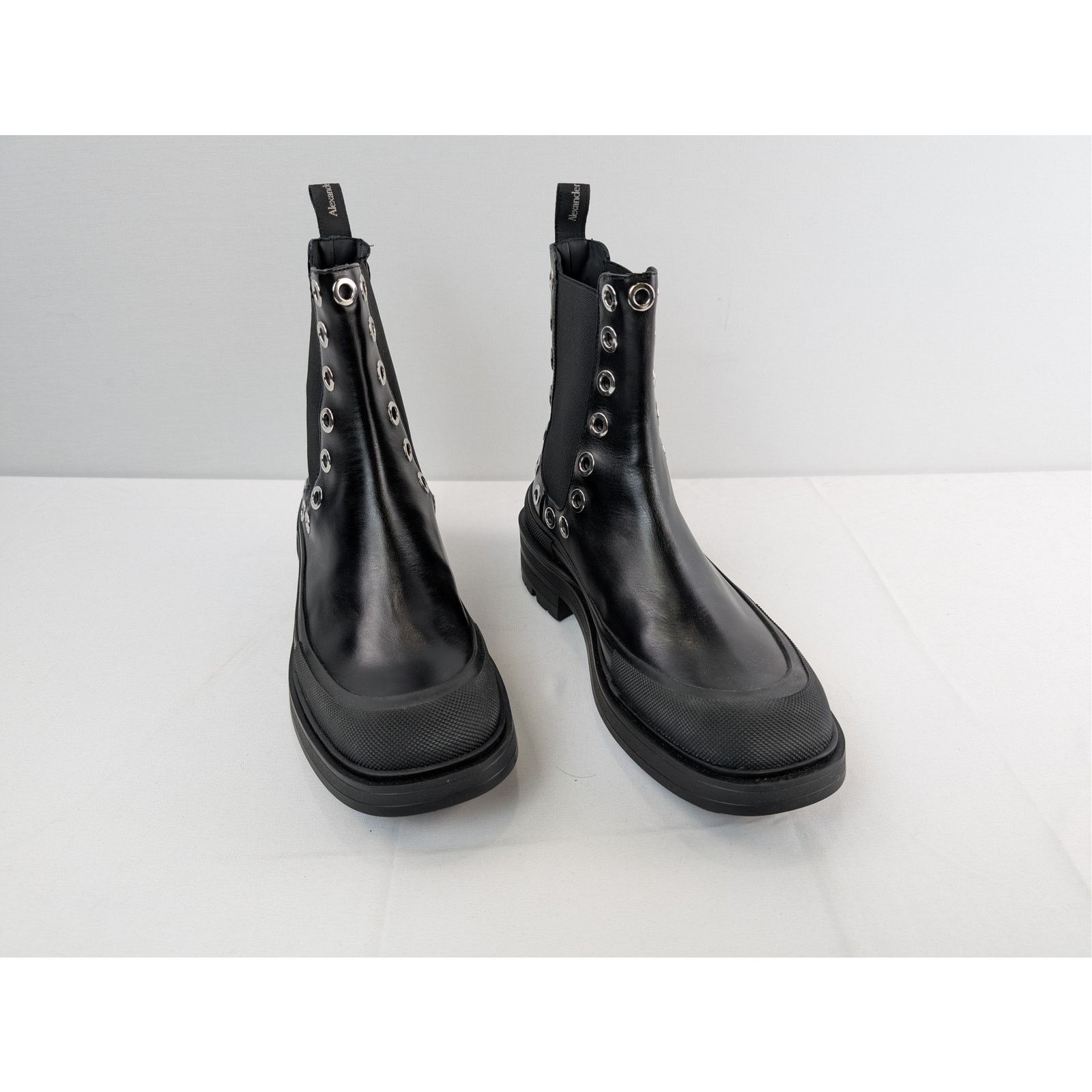 Alexander McQueen o1rshd1 Hardware Shoe Chelsea Boots in Black/Silver Size US 11 / EU 44 - 8 Thumbnail