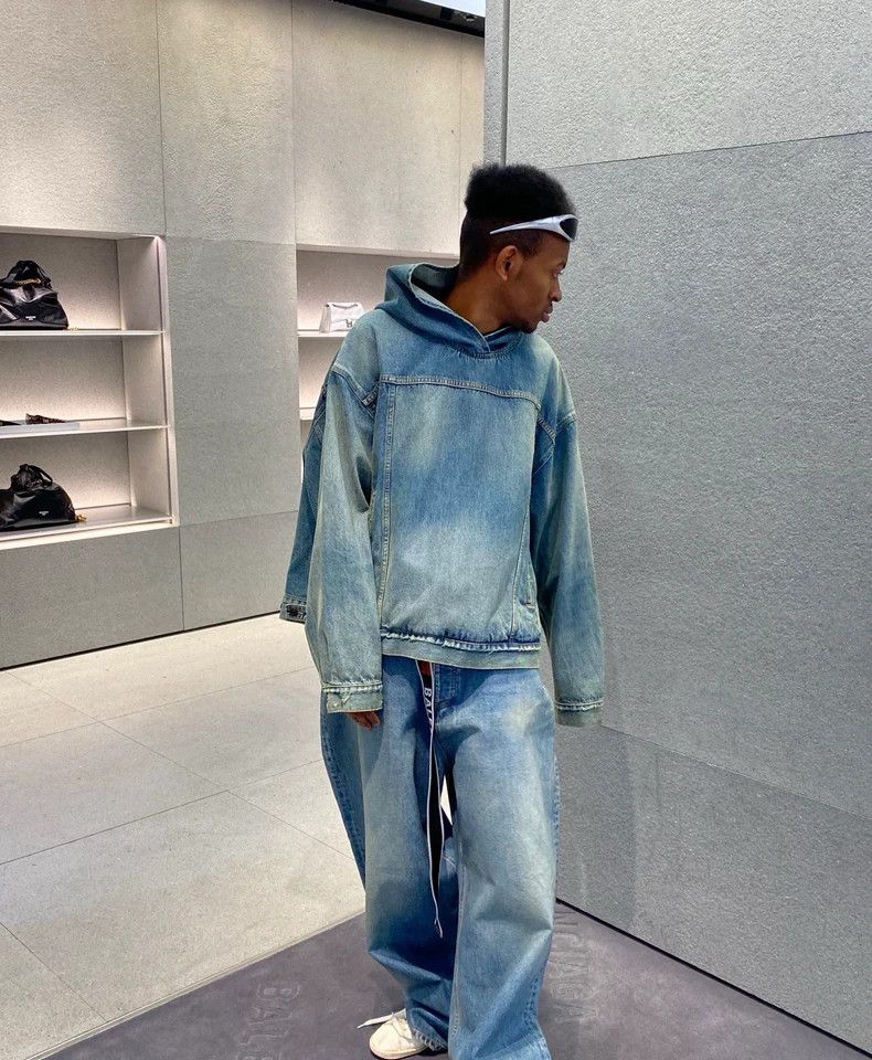 Balenciaga Balenciaga Cowboy hooded coat, 22 winter blizzard sweater Size US M / EU 48-50 / 2 - 5 Thumbnail
