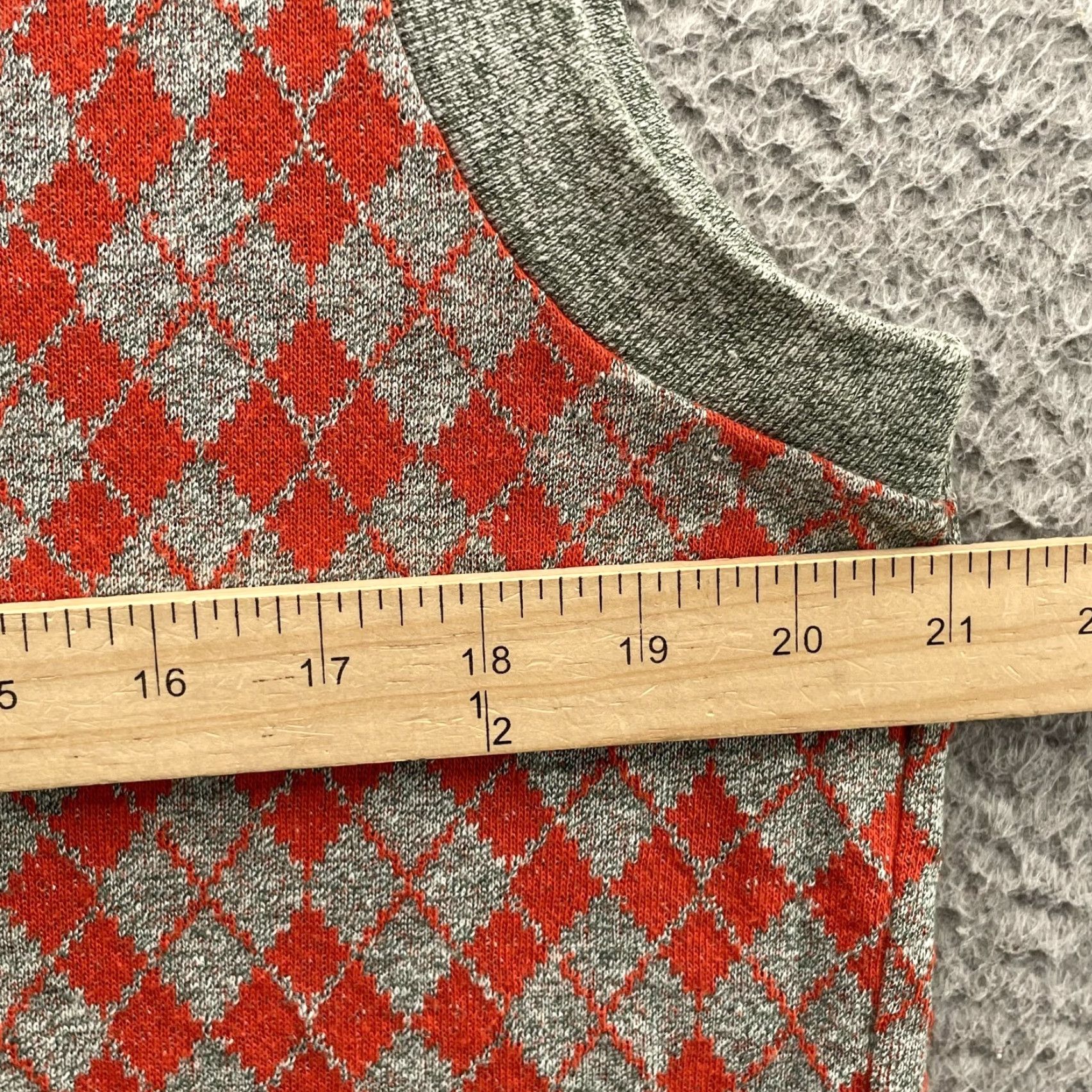 Vintage VTG Contoure International Sweater Vest Large Orange Argyle Preppy 60s 70s USA Size US L / EU 52-54 / 3 - 5 Thumbnail