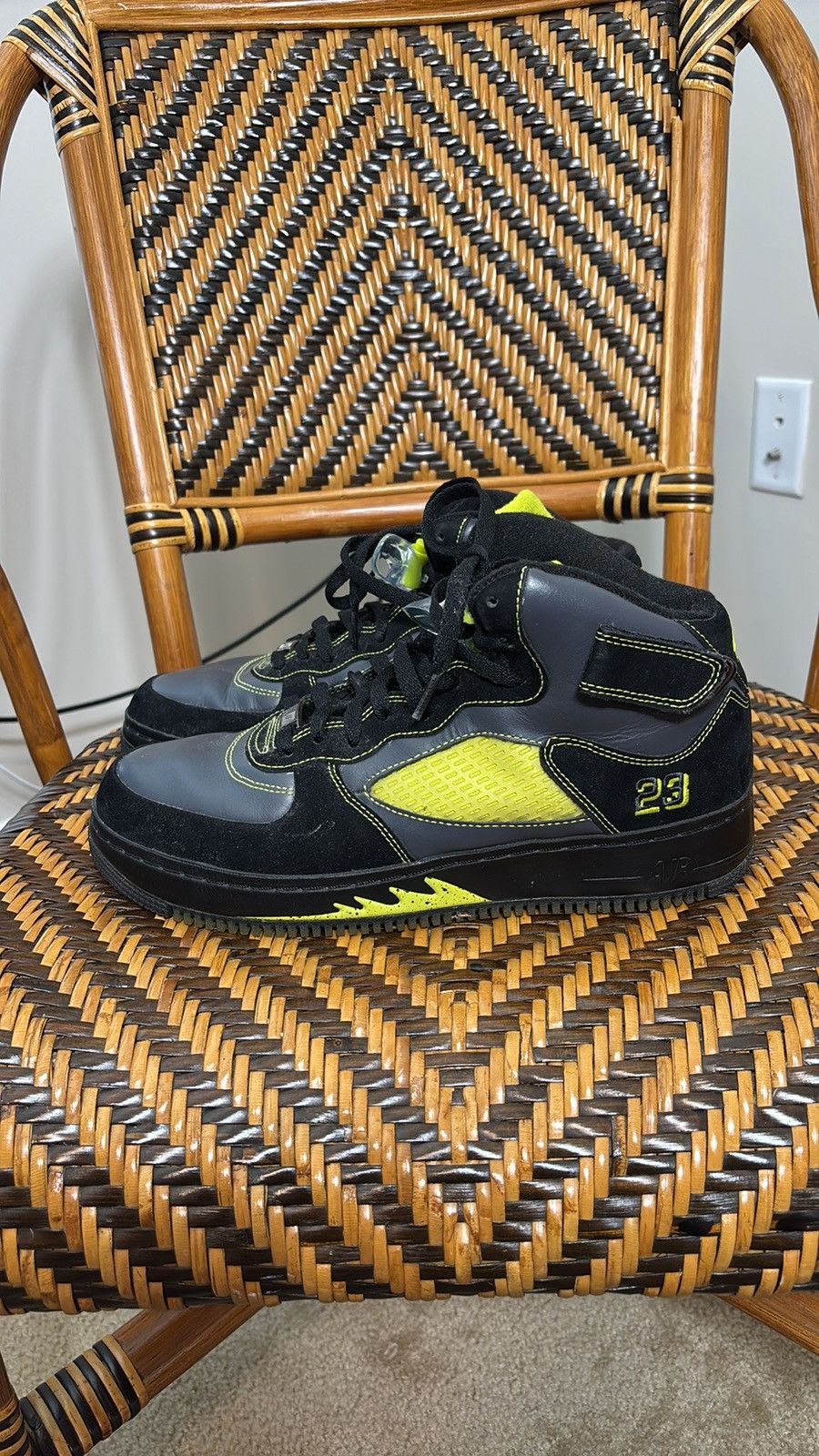 Jordan Brand × Nike Jordan Force Fusion 5 Black Bright Cactus 322882-031 Size US 10 / EU 43 - 3 Thumbnail