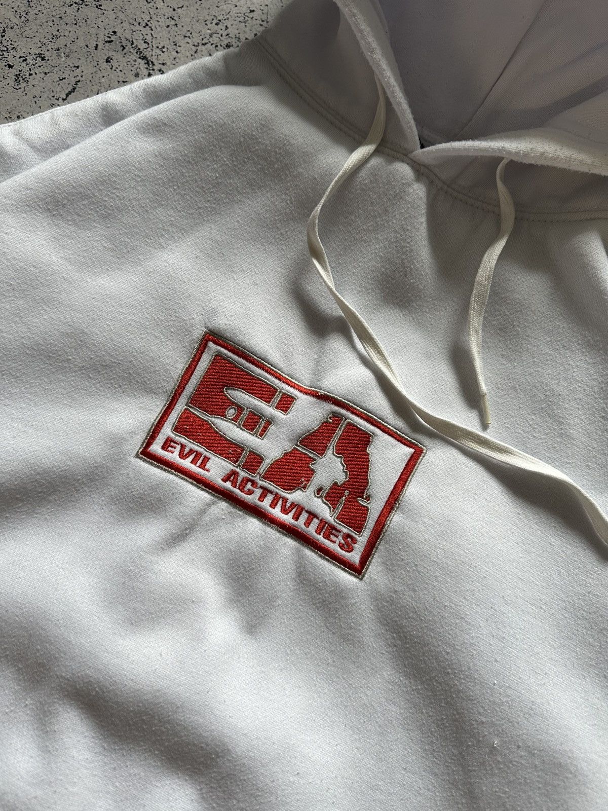 Bicycle × Tribal Streetwear × Vintage Vintage Hardcore Industries Tribal Logo Hoodie Y2K USA Size US S / EU 44-46 / 1 - 3 Thumbnail