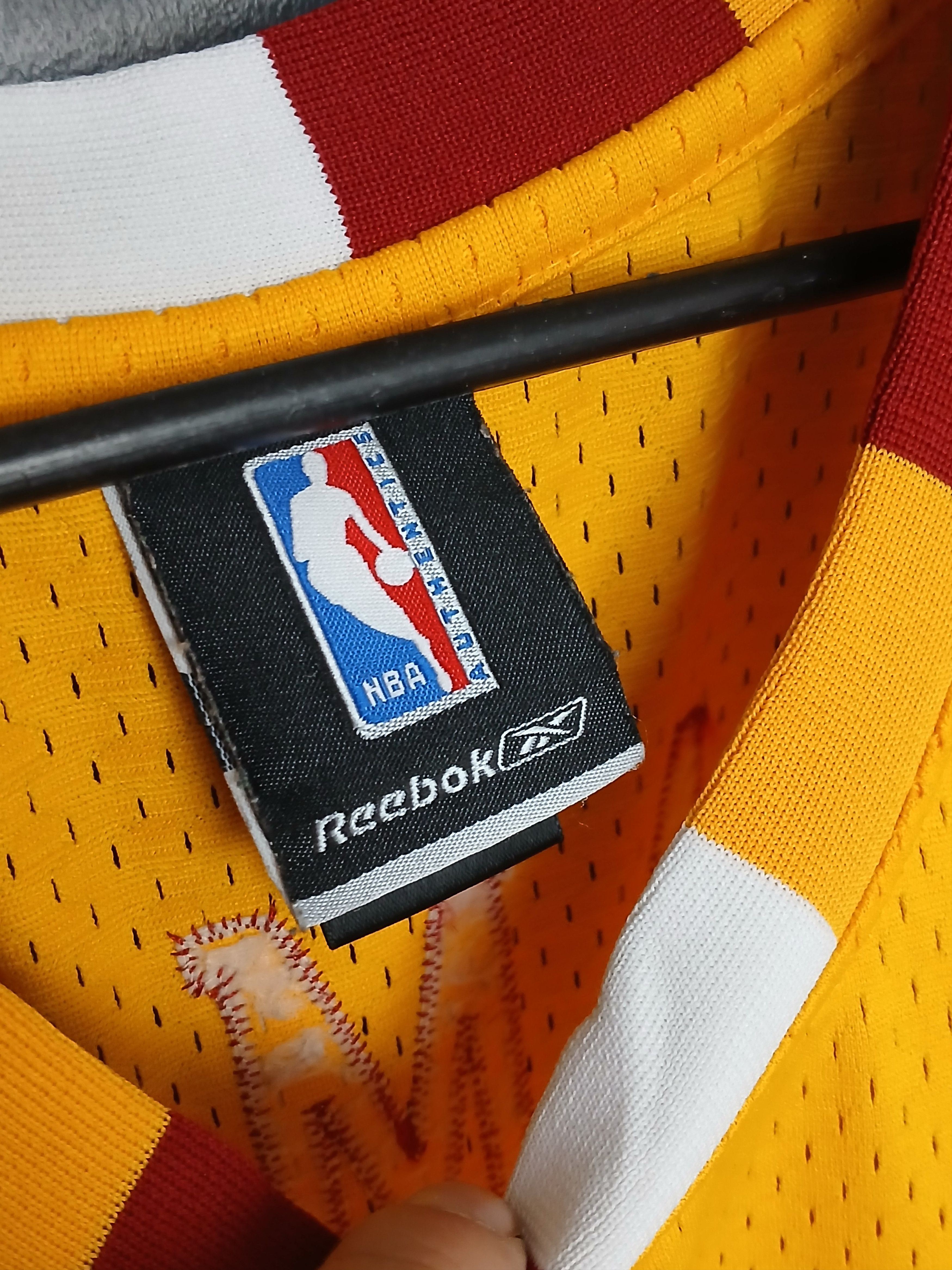 NBA NBA Cleveland Cavaliers James Basketball Jersey Size US L / EU 52-54 / 3 - 10 Thumbnail