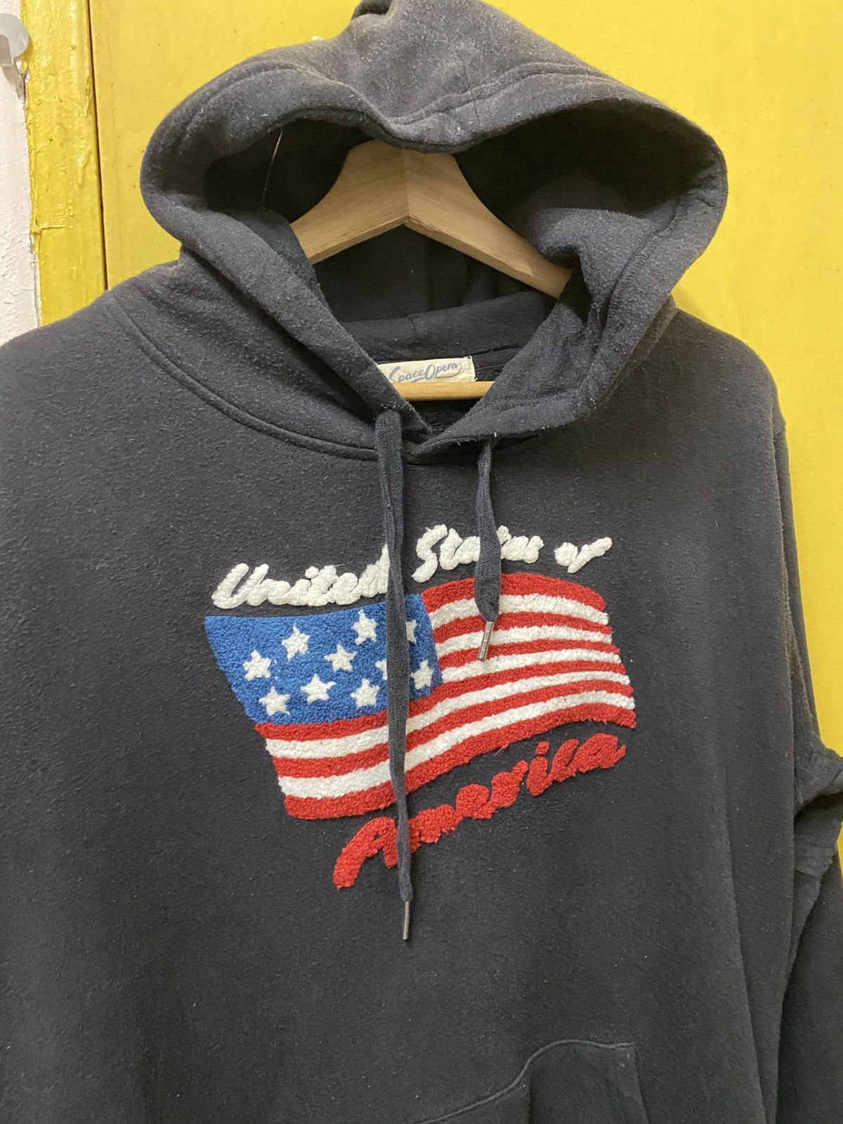 The Unbranded Brand United States Flag Embroidered Hodie Size US L / EU 52-54 / 3 - 4 Thumbnail