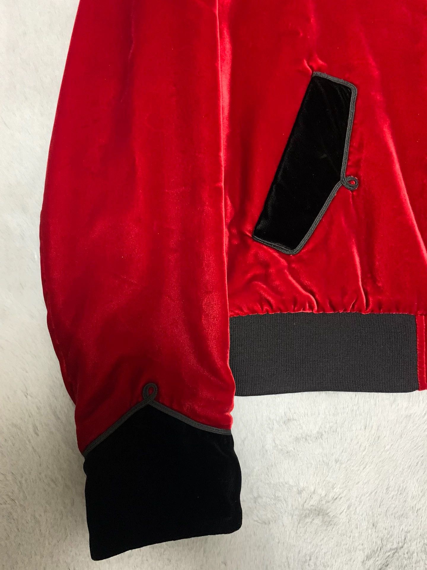 Saint Laurent Paris Saint Laurent SLP 16FW Runway Red Velvet Court Jkt Size US M / EU 48-50 / 2 - 6 Thumbnail