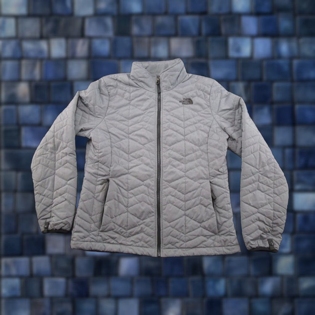 The North Face The North Face Bombay Quilted Gray Puffer Zip Up Jacket Women L NF0A2TJK Read Size L / US 10 / IT 46 - 1 Thumbnail