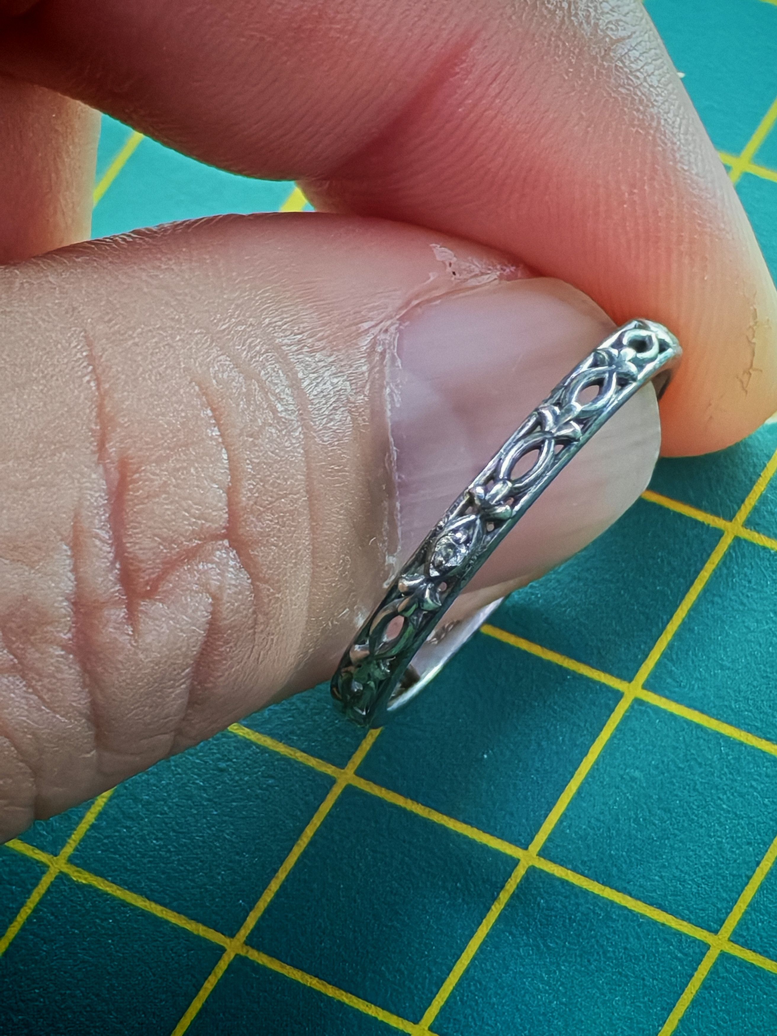Other STERLING SILVER VINTAGE 0.01 CARRAT DIAMOND 20mm Size ONE SIZE - 1 Thumbnail
