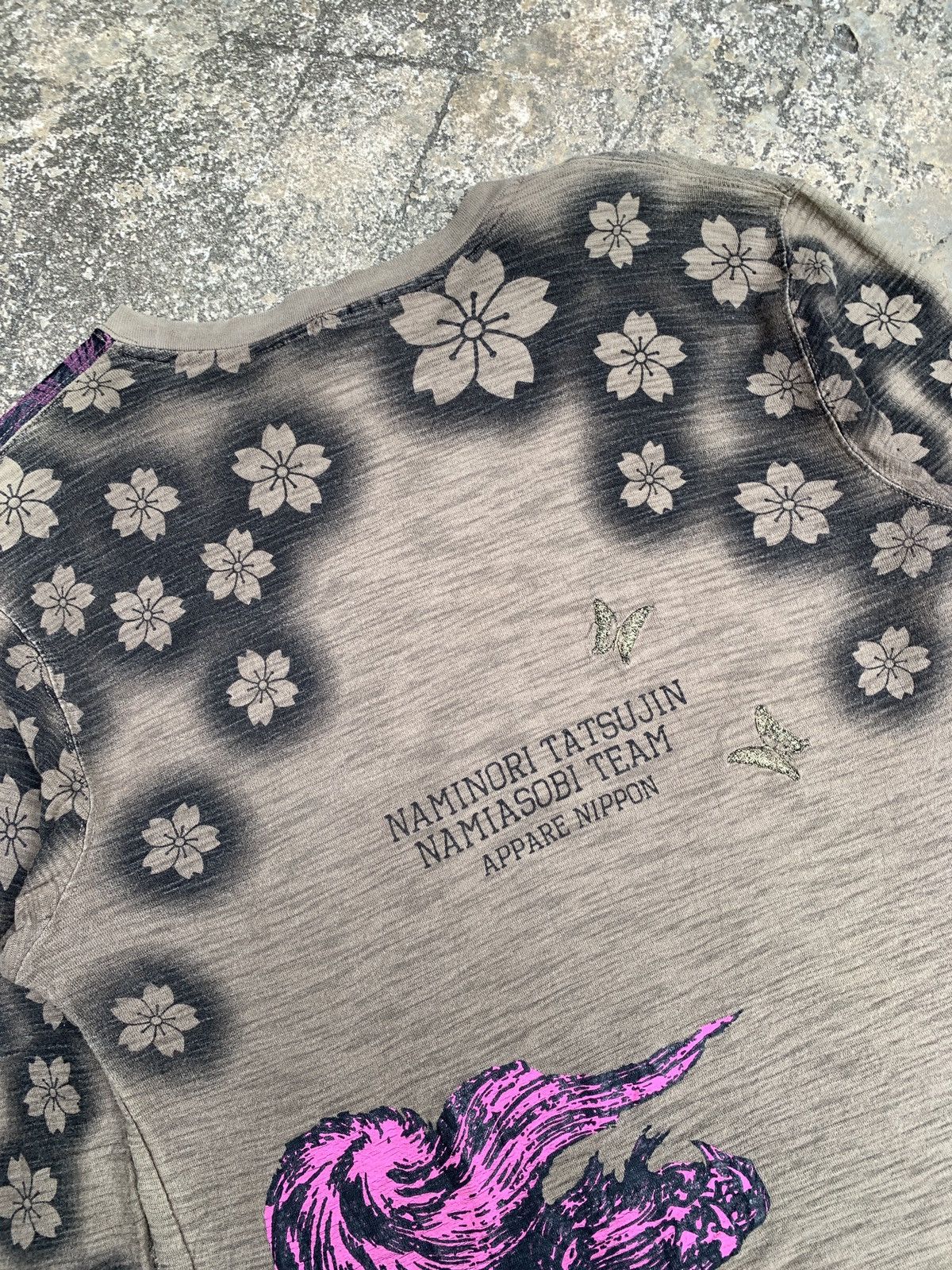 Japanese Brand NTN Team Sukajan Lion Sakura Army Green Longsleeve Tee Size US L / EU 52-54 / 3 - 7 Thumbnail