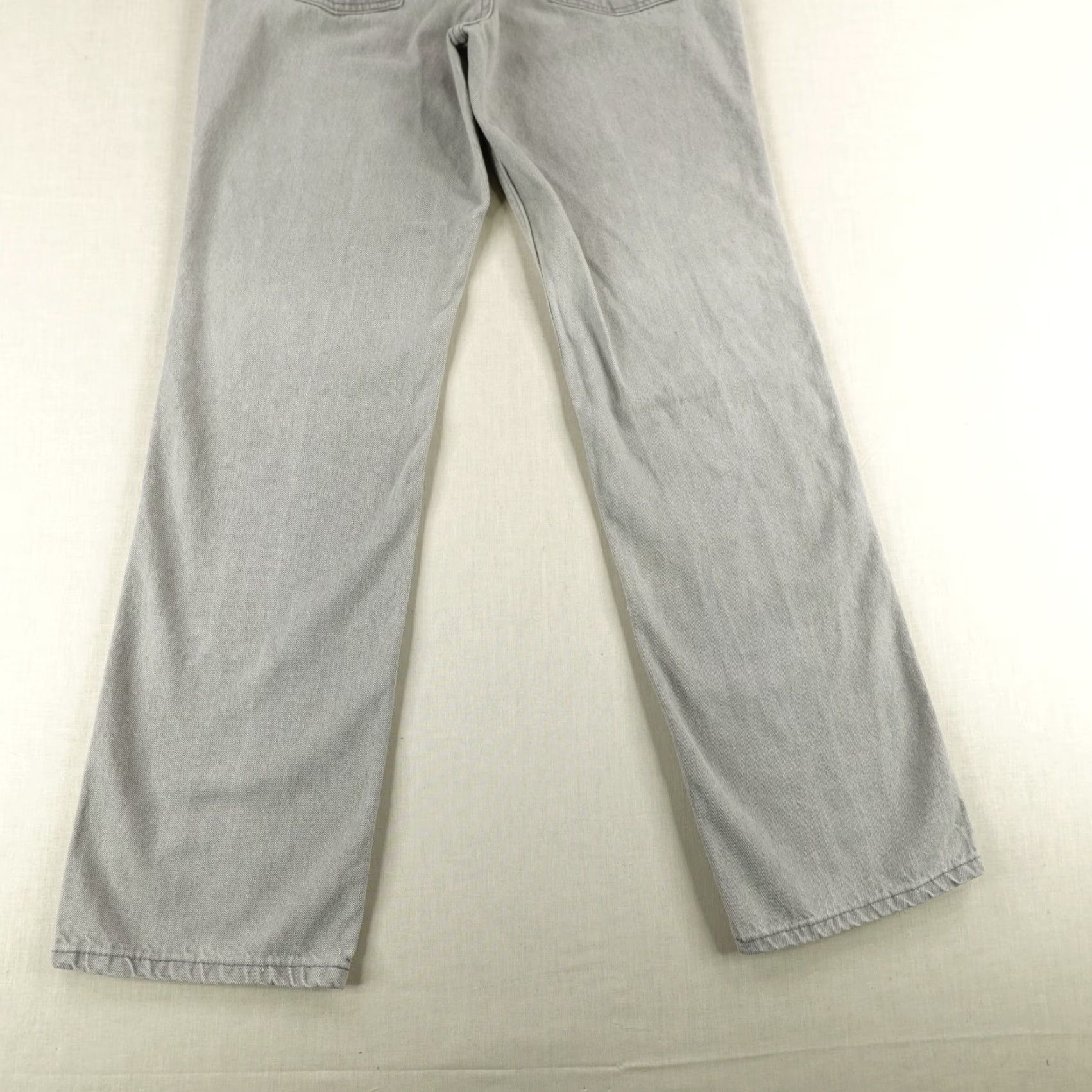 Levi's VINTAGE Levi's Jeans Men 34x32 Gray Denim Silvertab Straight Leg 80s Grunge Relaxed Fit Size US 34 / EU 50 - 6 Thumbnail